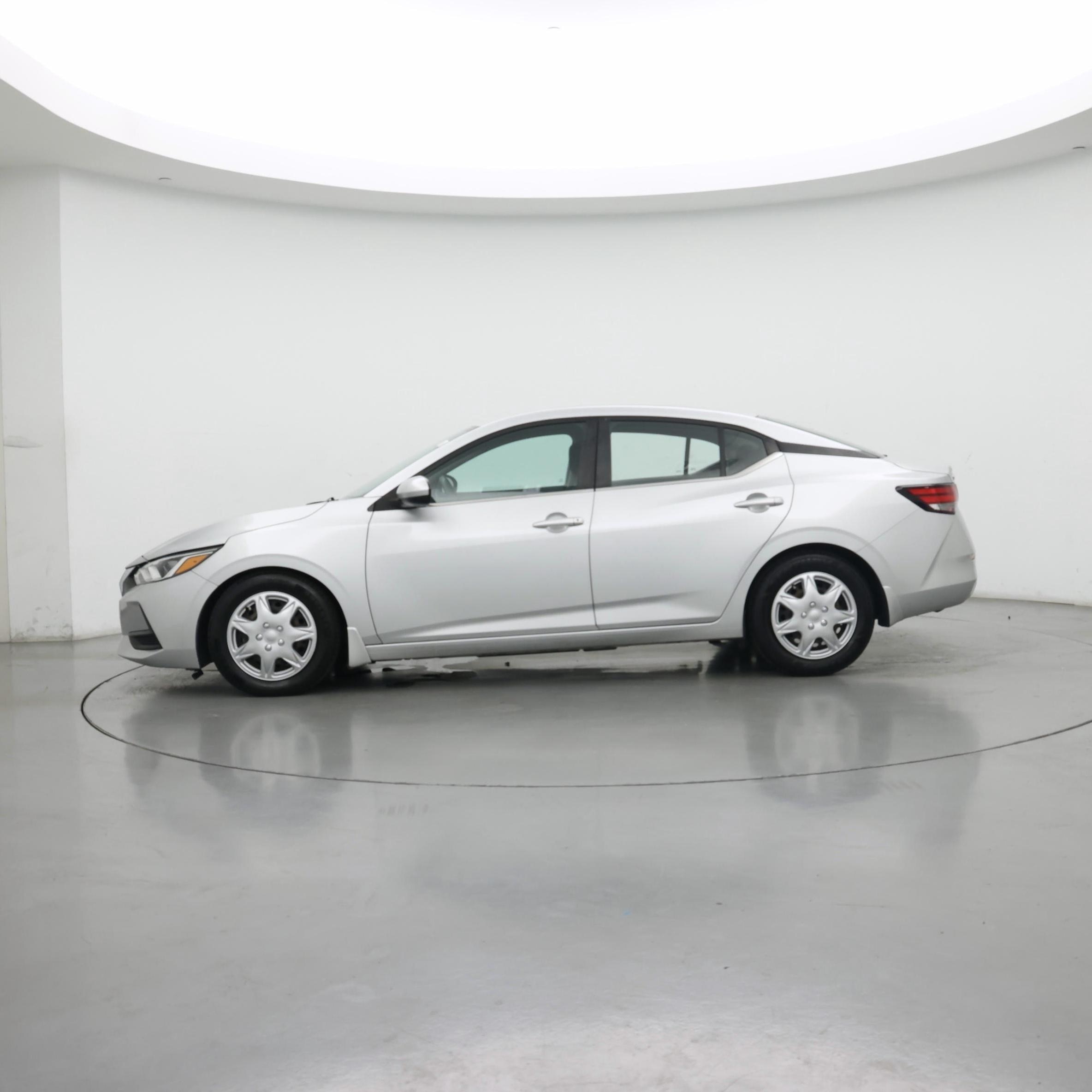 Thumbnail: 2020 Nissan Sentra - 3