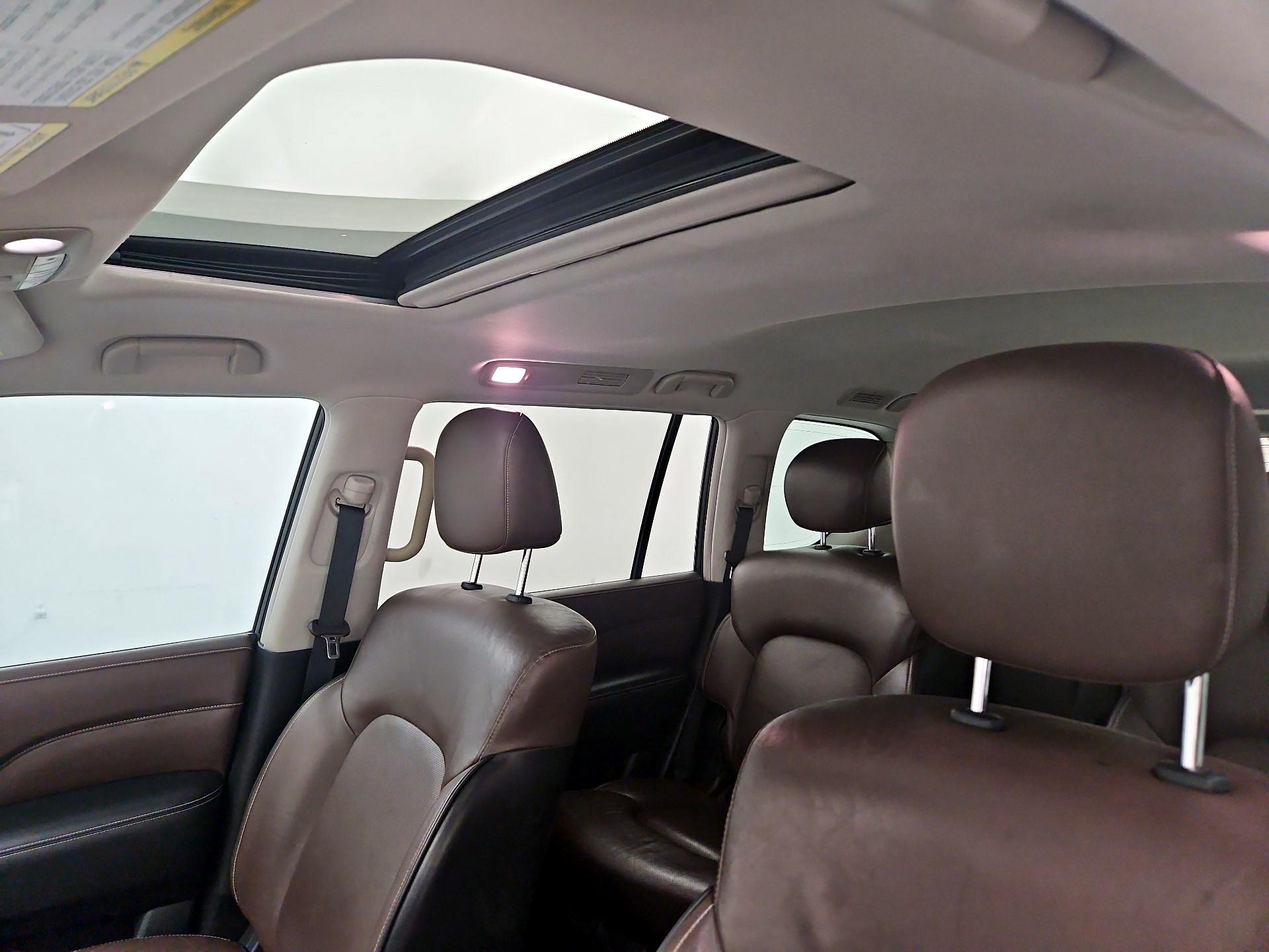 Thumbnail: 2022 INFINITI QX80 - 18