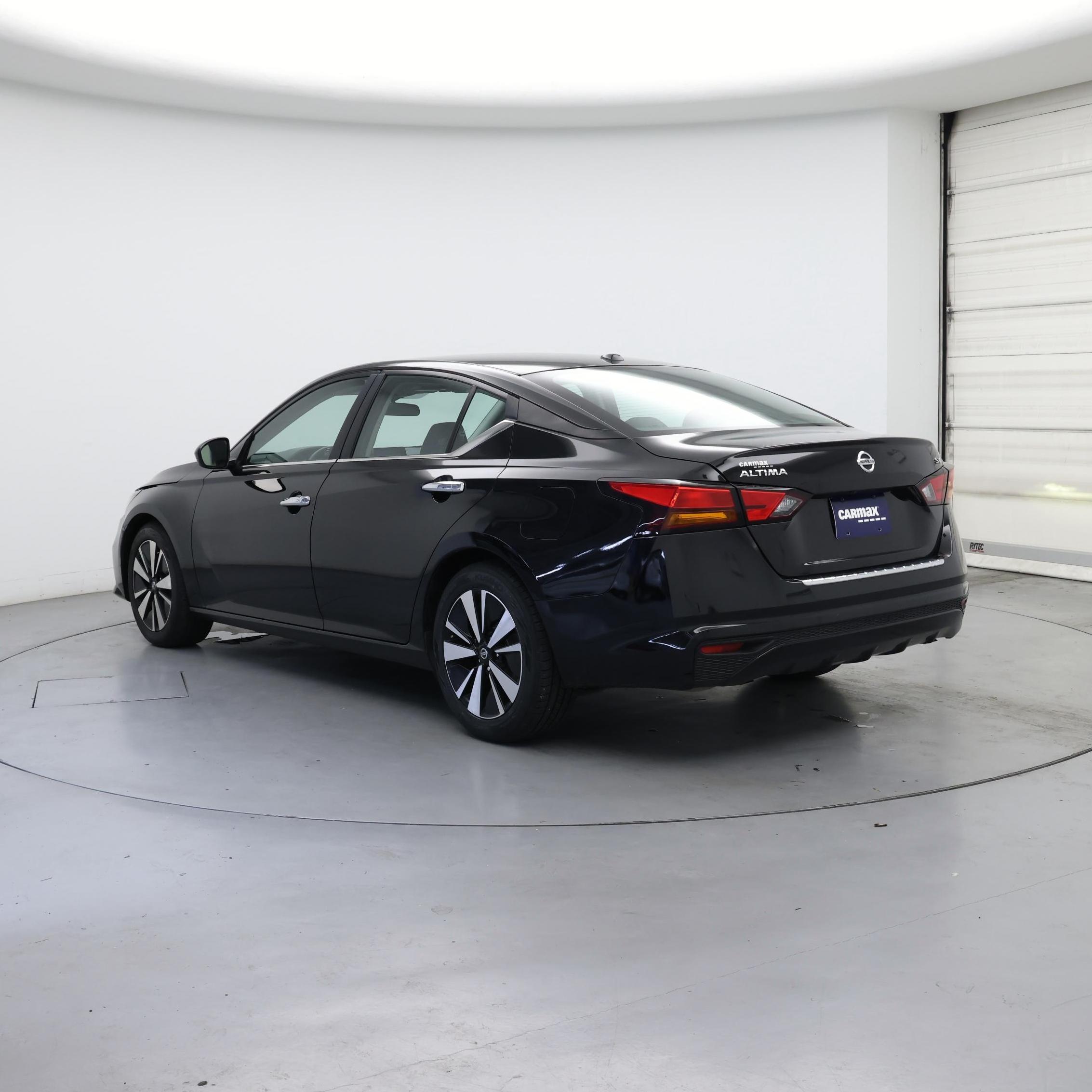 Thumbnail: 2022 Nissan Altima - 2
