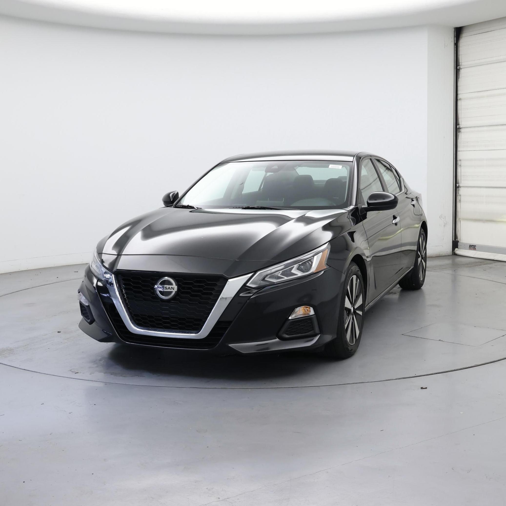 Thumbnail: 2022 Nissan Altima - 4