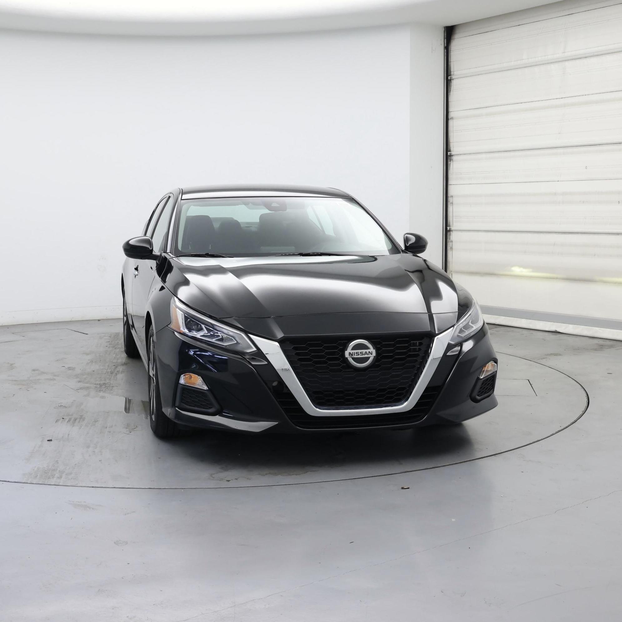 Thumbnail: 2022 Nissan Altima - 5
