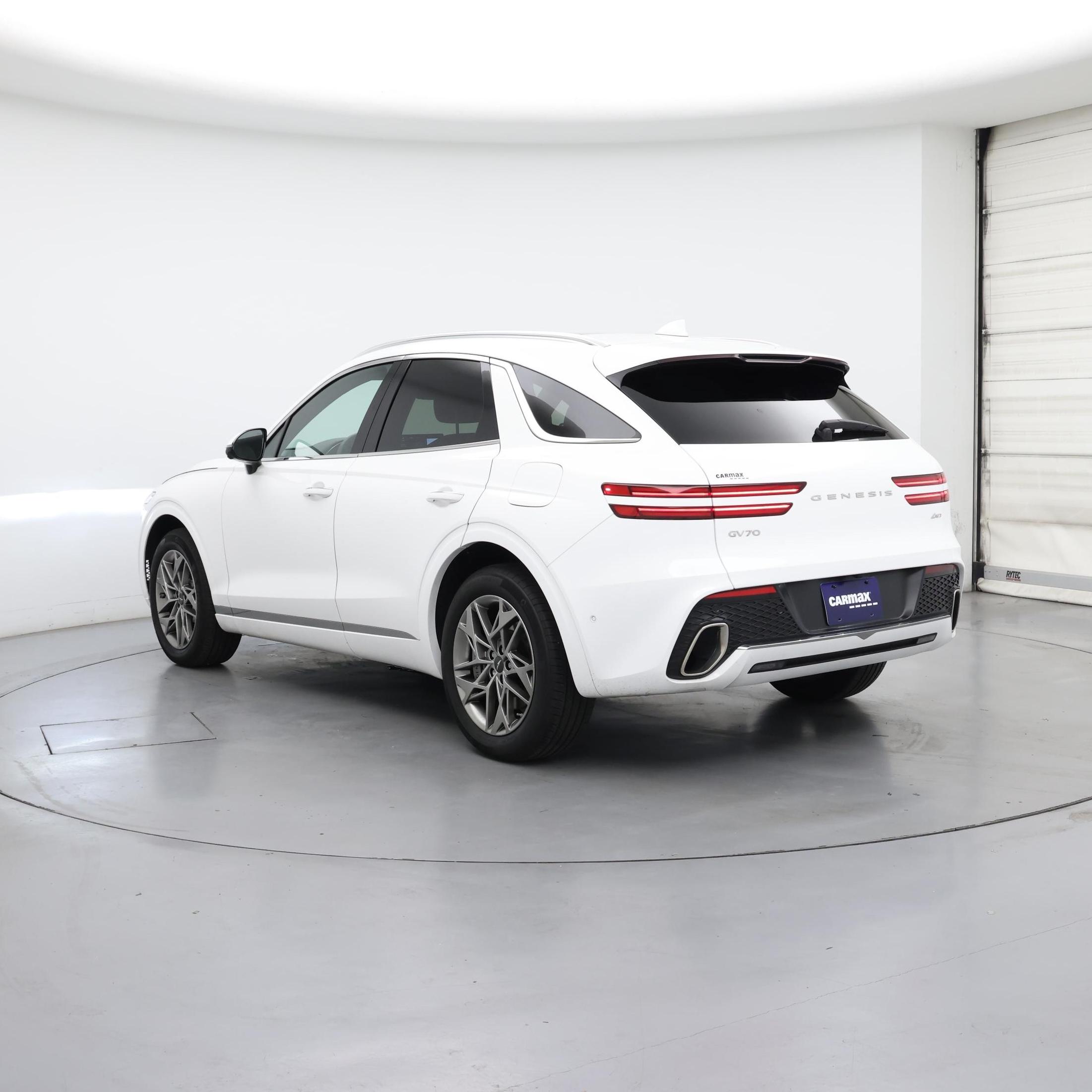 Thumbnail: 2023 Genesis GV70 - 2