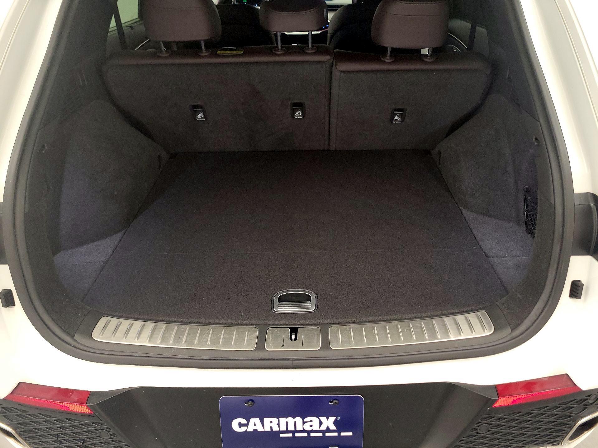 Thumbnail: 2023 Genesis GV70 - 20