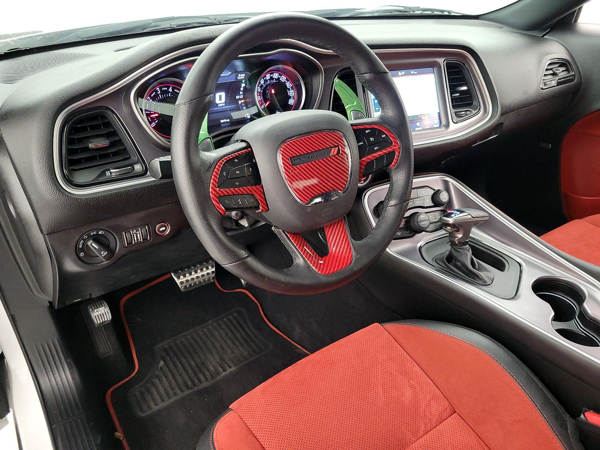 Thumbnail: 2019 Dodge Challenger - 9