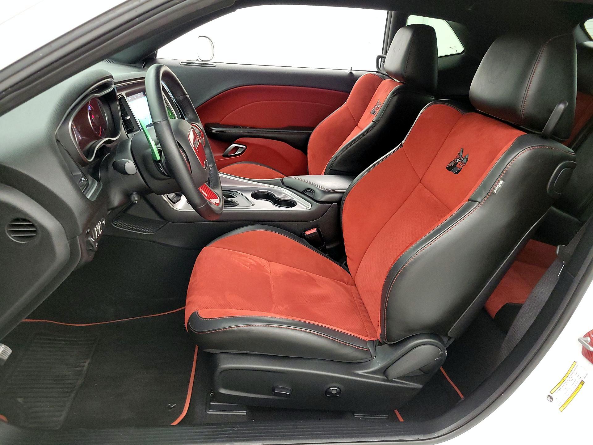 Thumbnail: 2019 Dodge Challenger - 11
