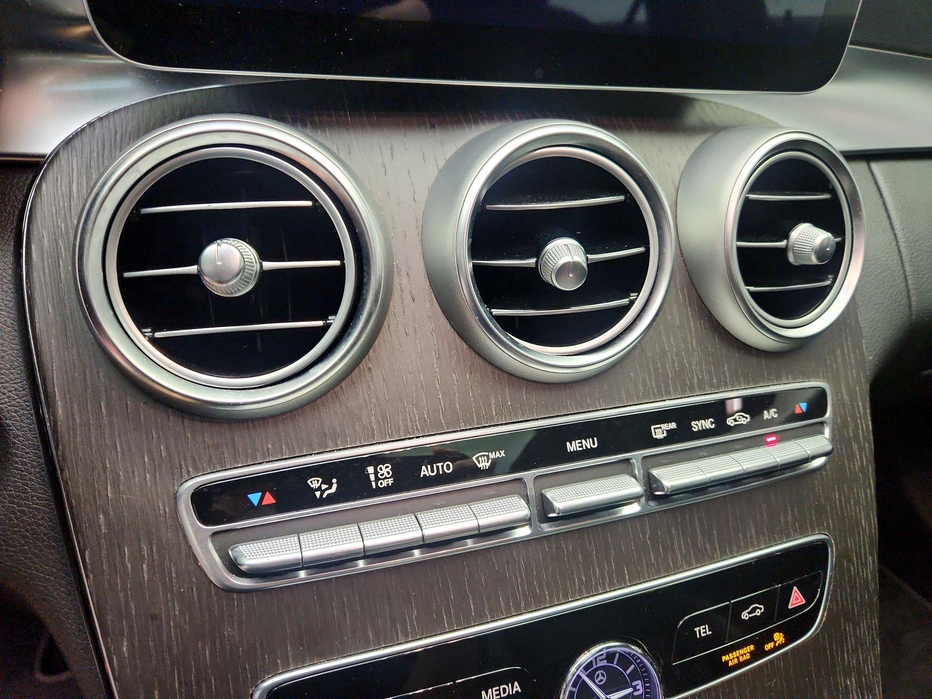 Thumbnail: 2021 Mercedes-Benz C-Class - 16