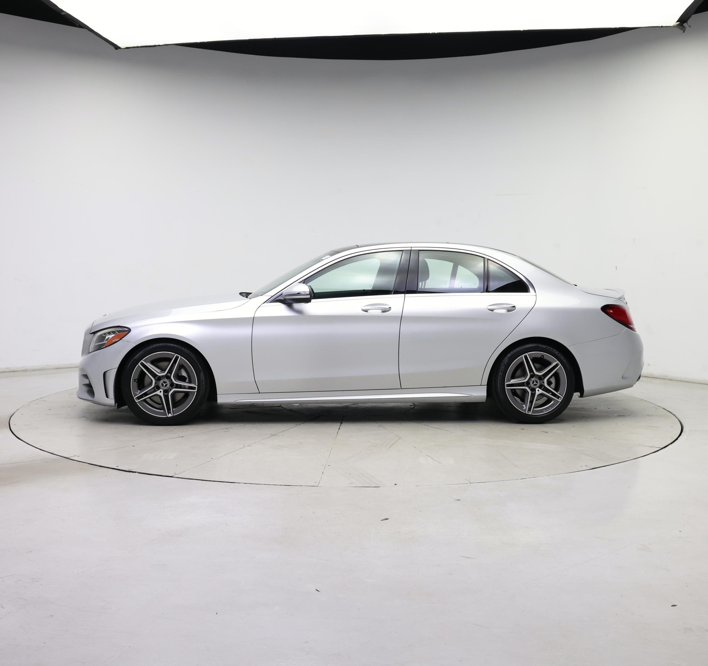 Thumbnail: 2021 Mercedes-Benz C-Class - 3