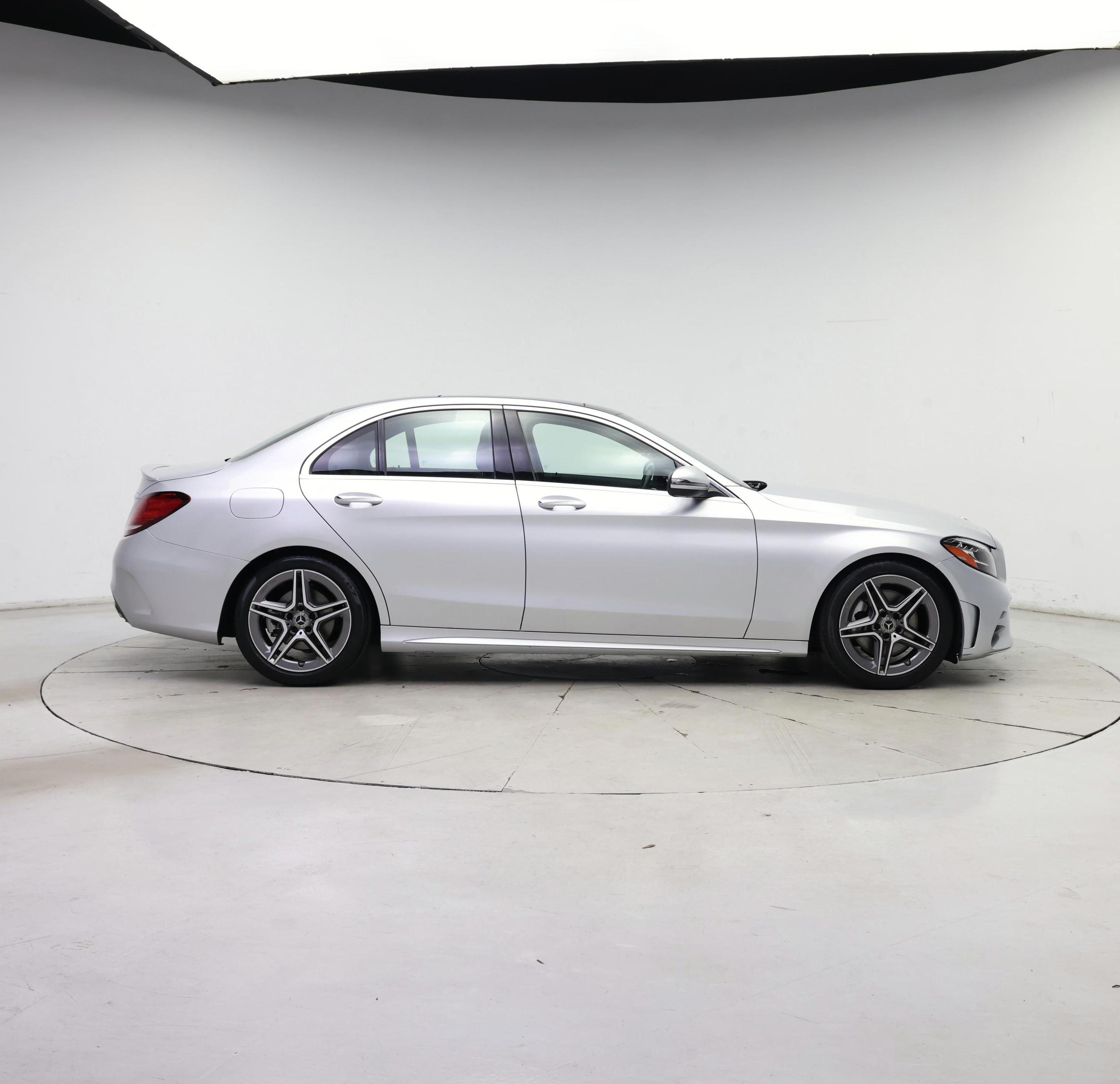 Thumbnail: 2021 Mercedes-Benz C-Class - 7