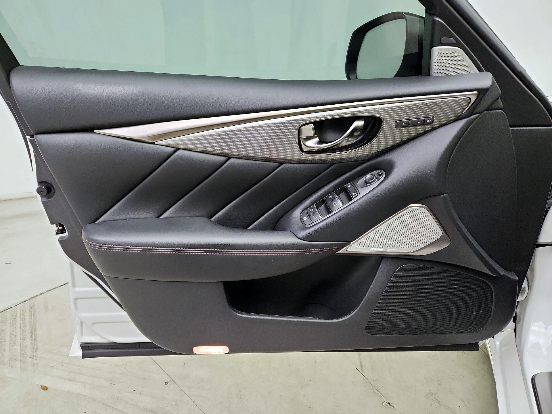 Thumbnail: 2020 INFINITI  - 12