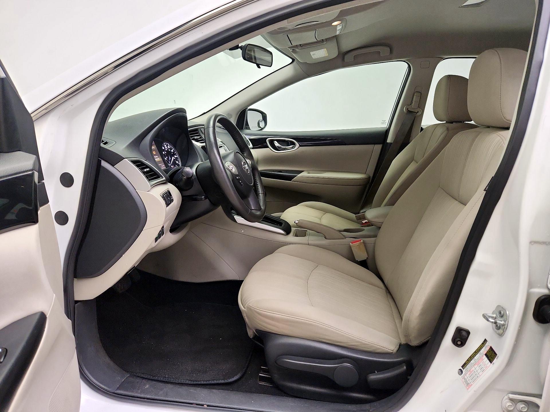 Thumbnail: 2017 Nissan Sentra - 11