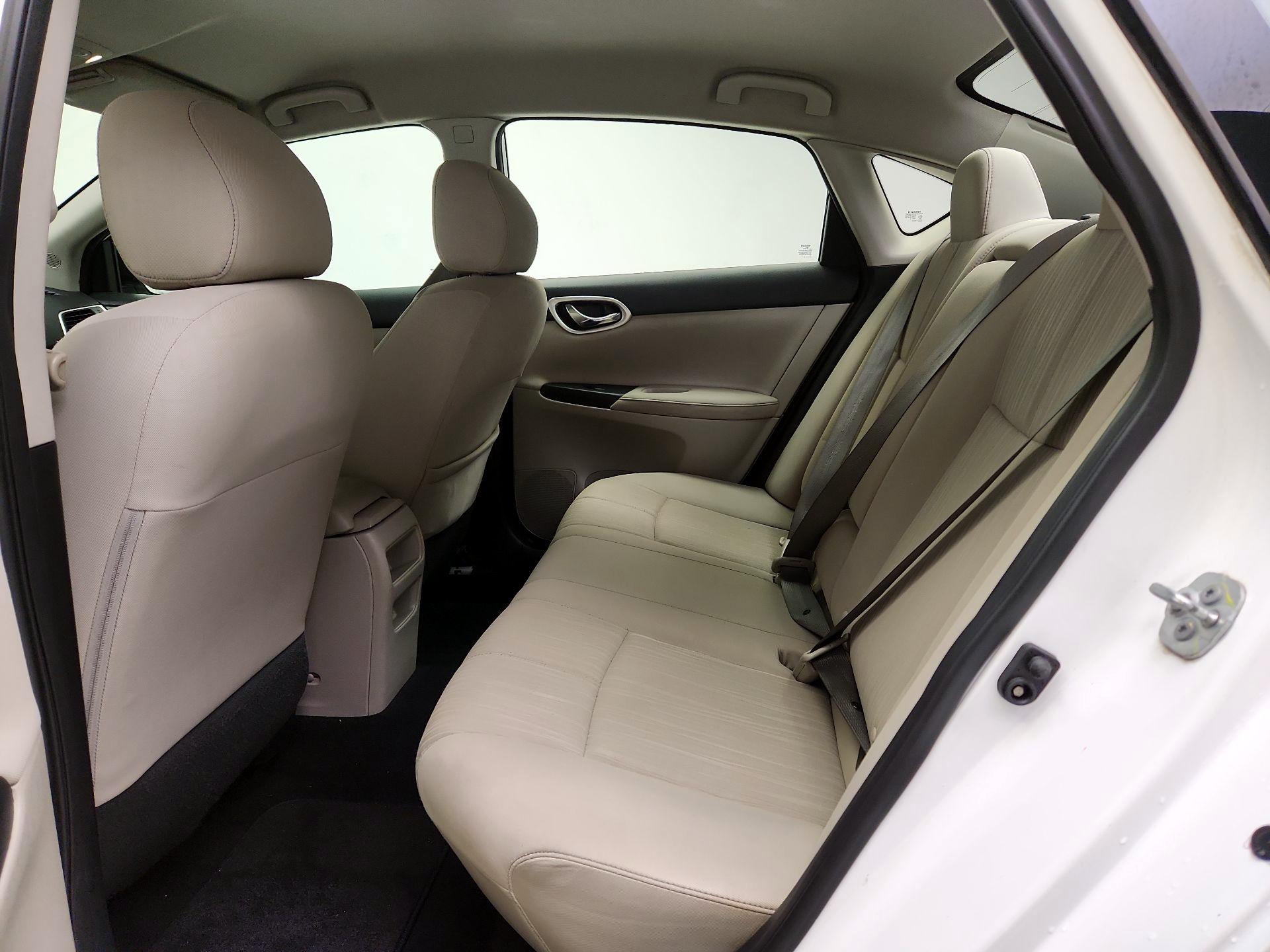 Thumbnail: 2017 Nissan Sentra - 19