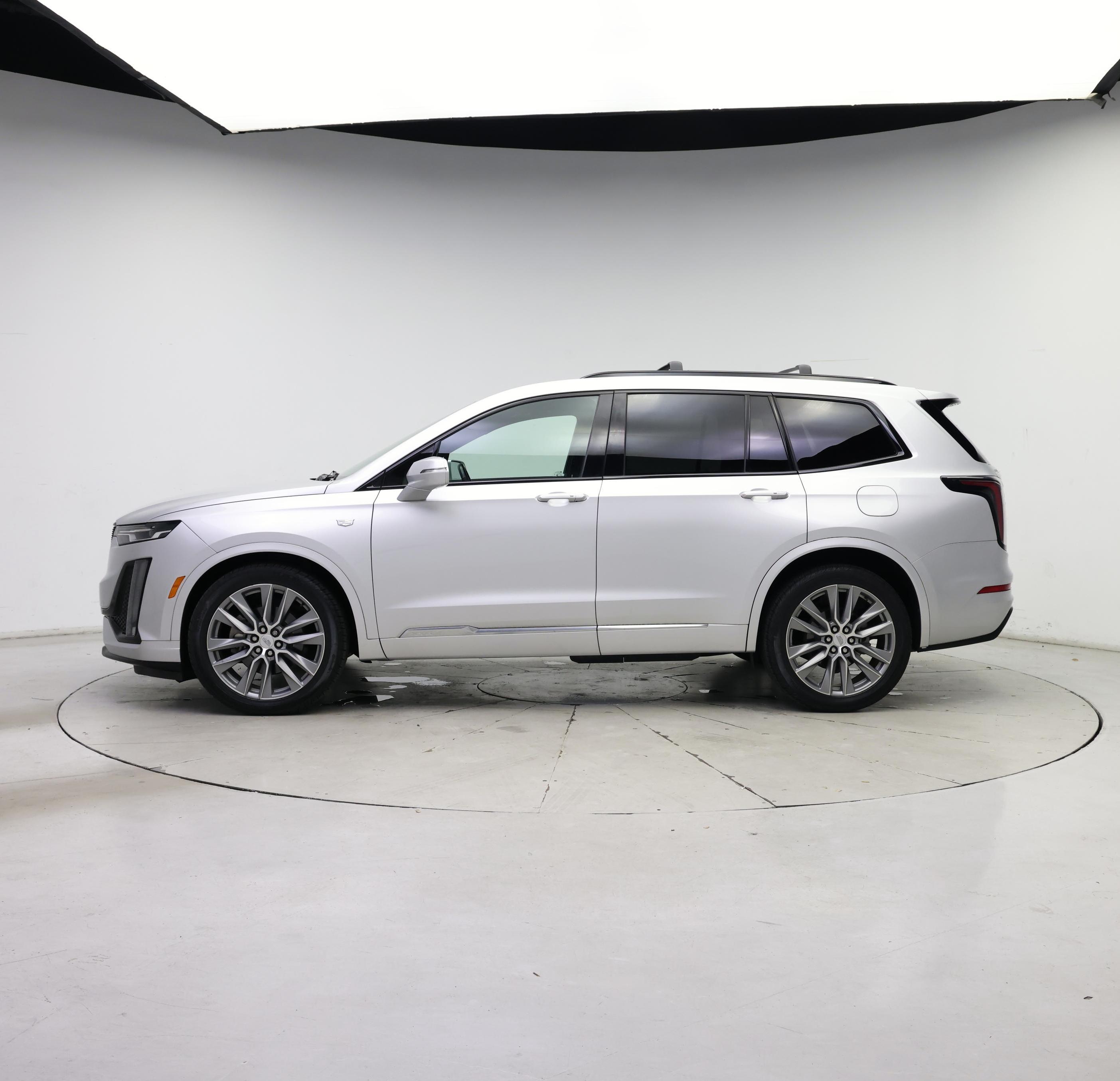 Thumbnail: 2020 Cadillac XT6 - 3