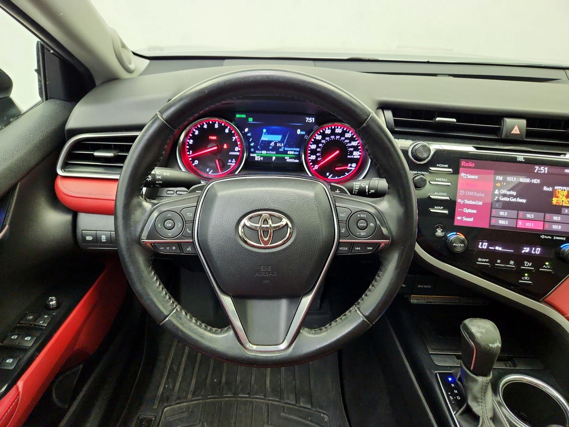 Thumbnail: 2020 Toyota Camry - 10