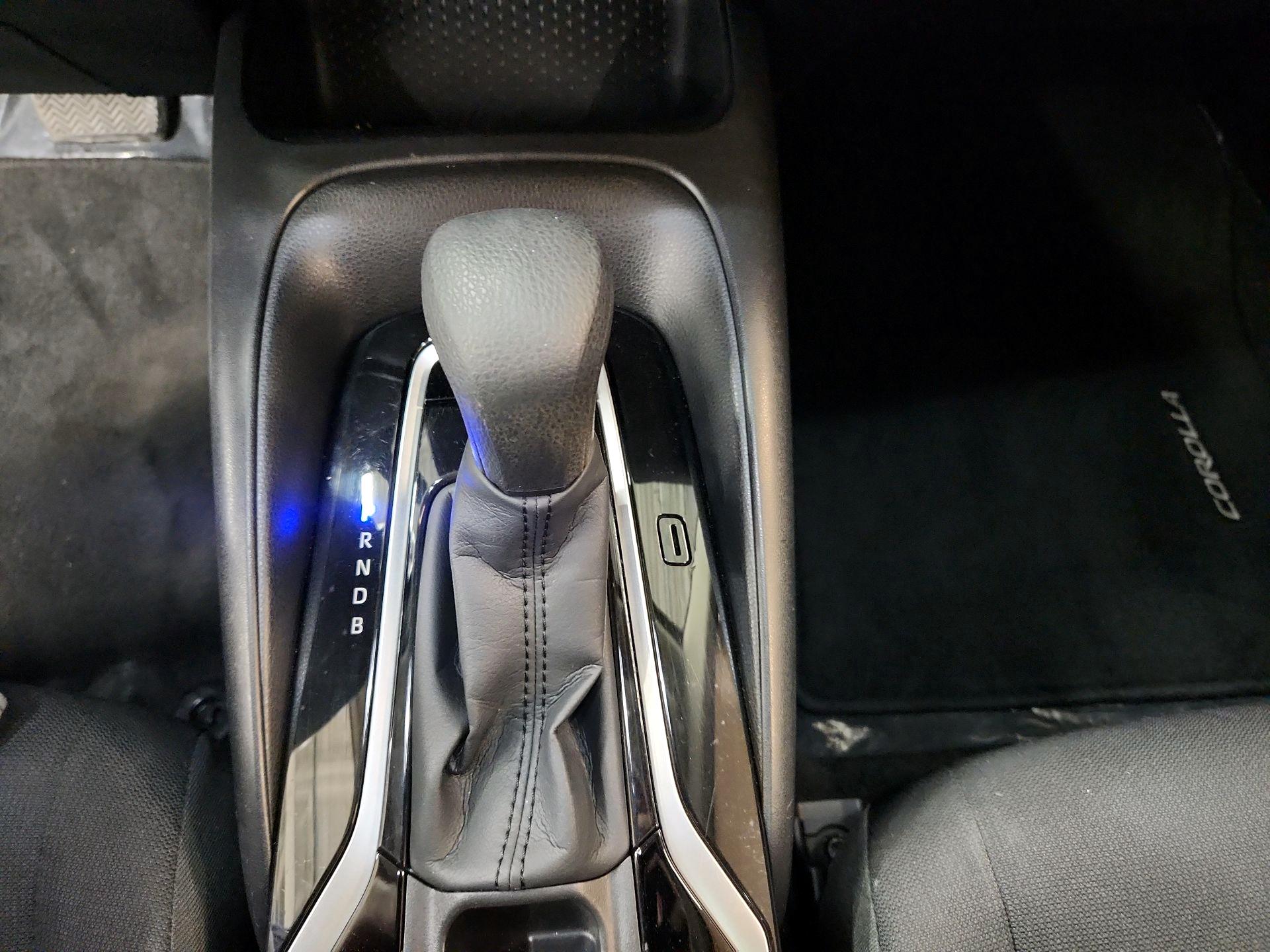 Thumbnail: 2021 Toyota Corolla - 15