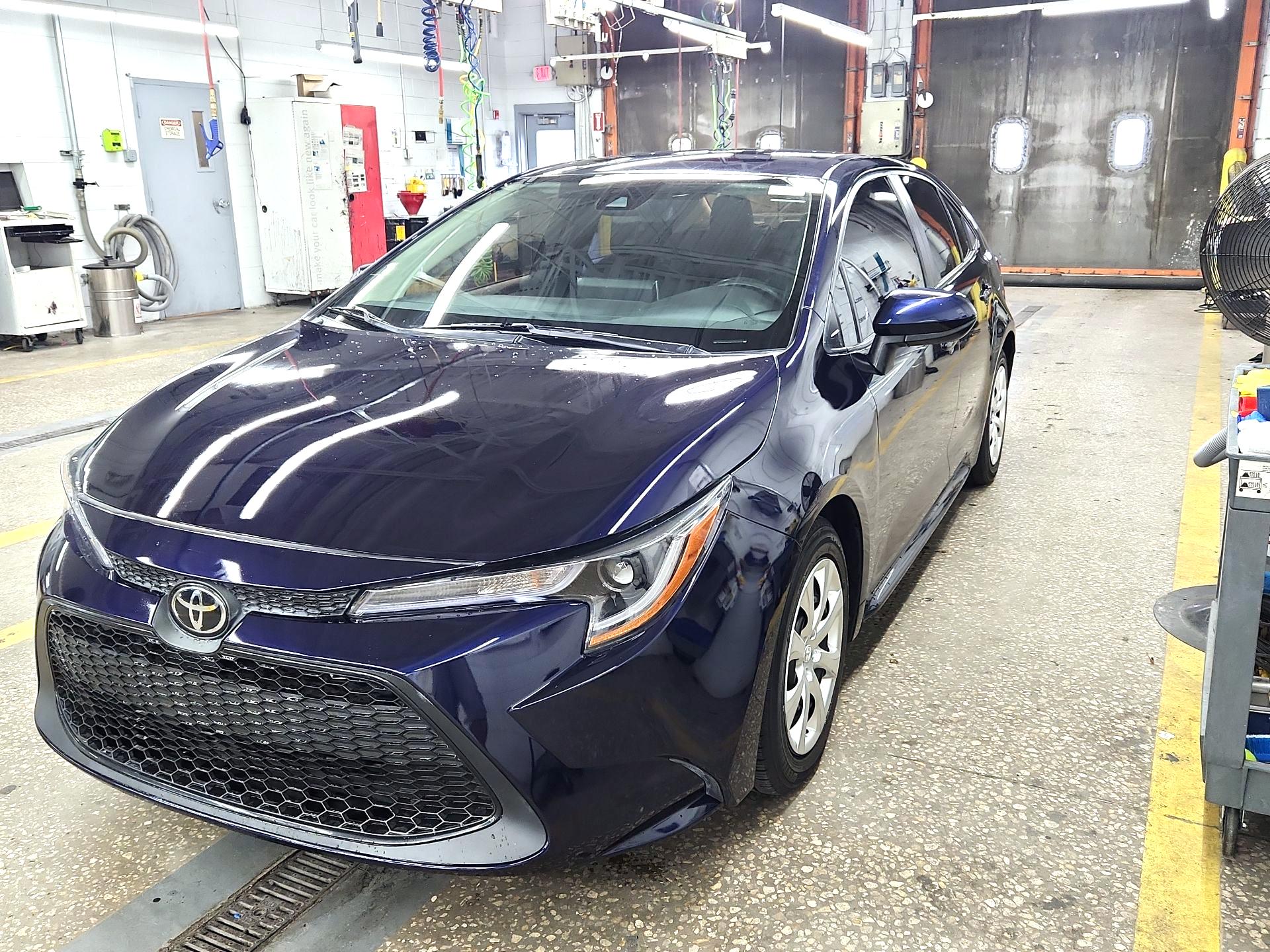 Thumbnail: 2021 Toyota Corolla - 3