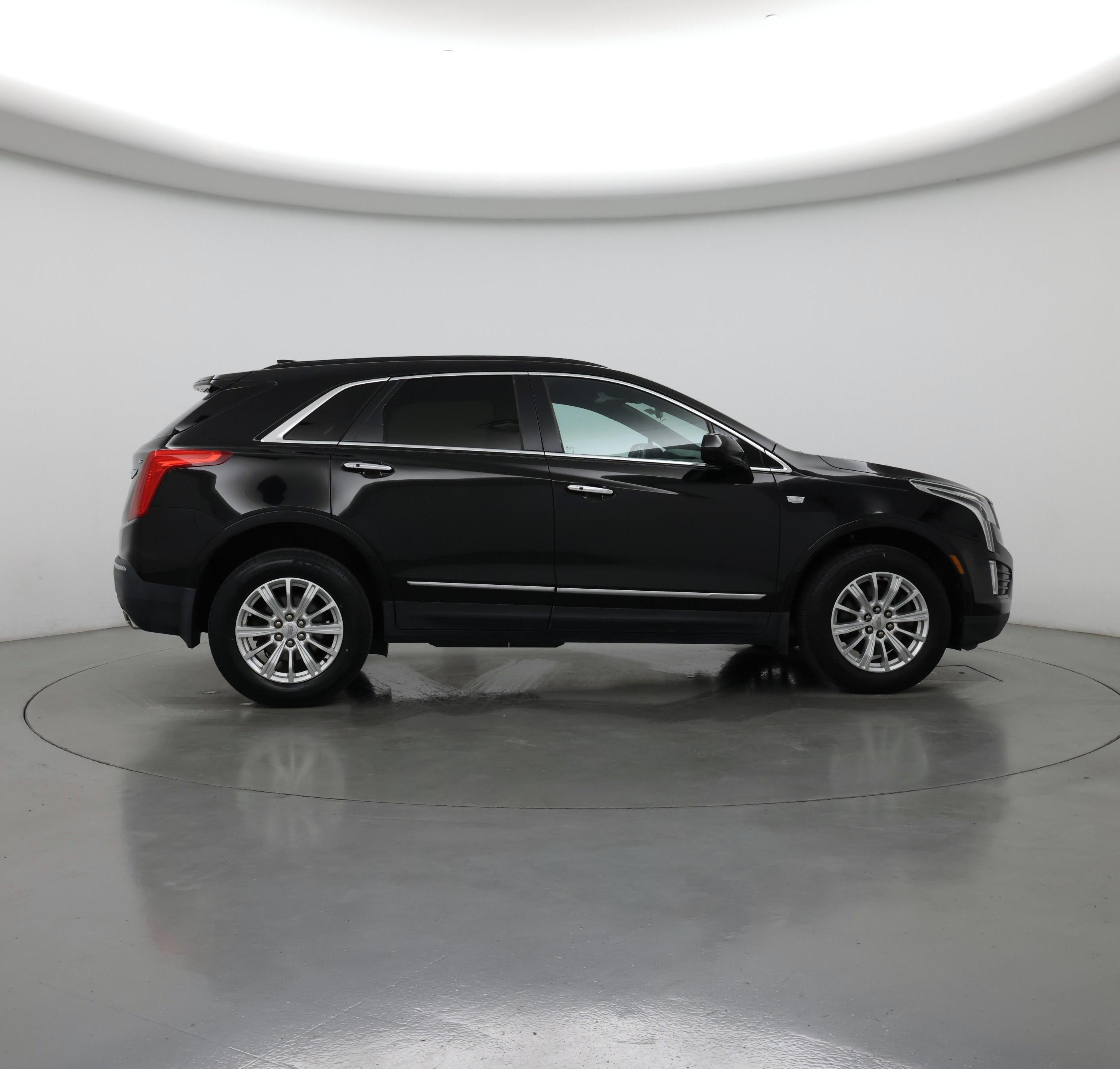 Thumbnail: 2017 Cadillac XT5 - 7