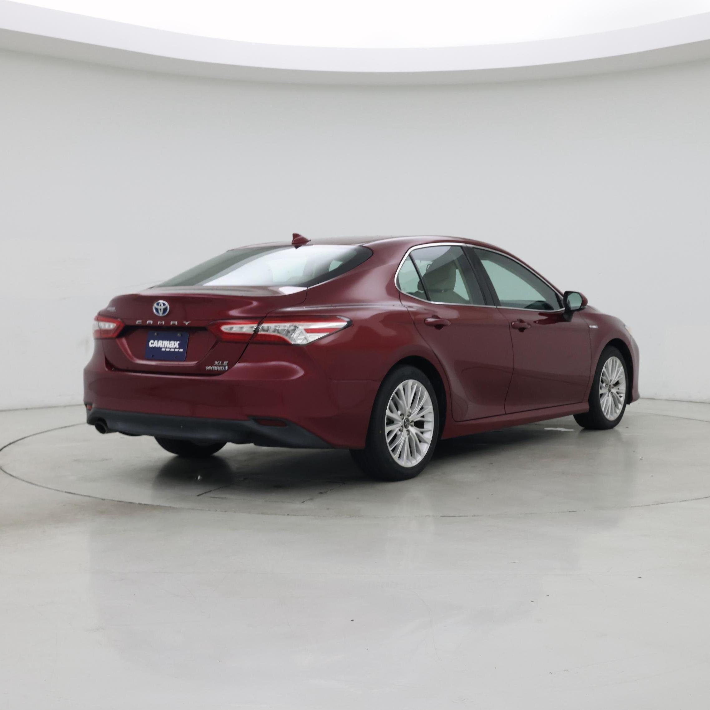 Thumbnail: 2019 Toyota Camry - 8