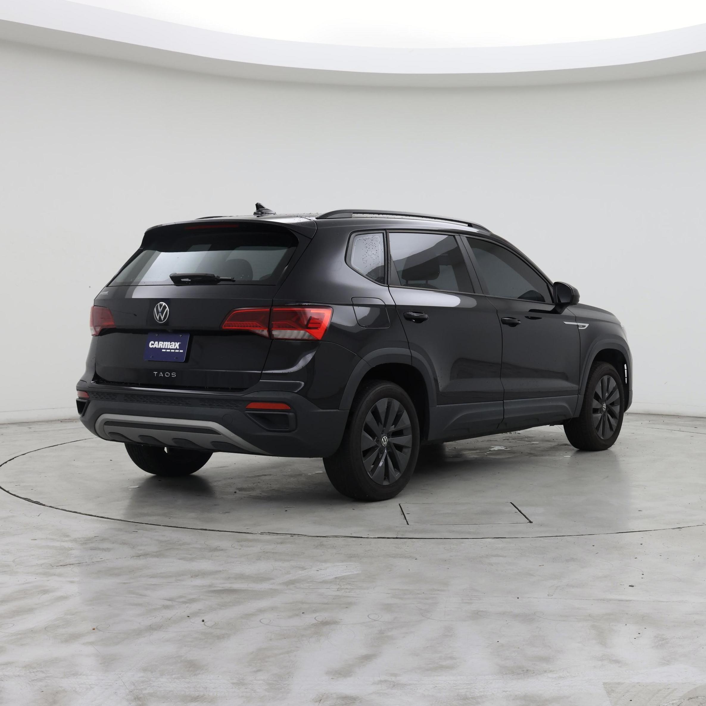 Thumbnail: 2022 Volkswagen Taos - 8