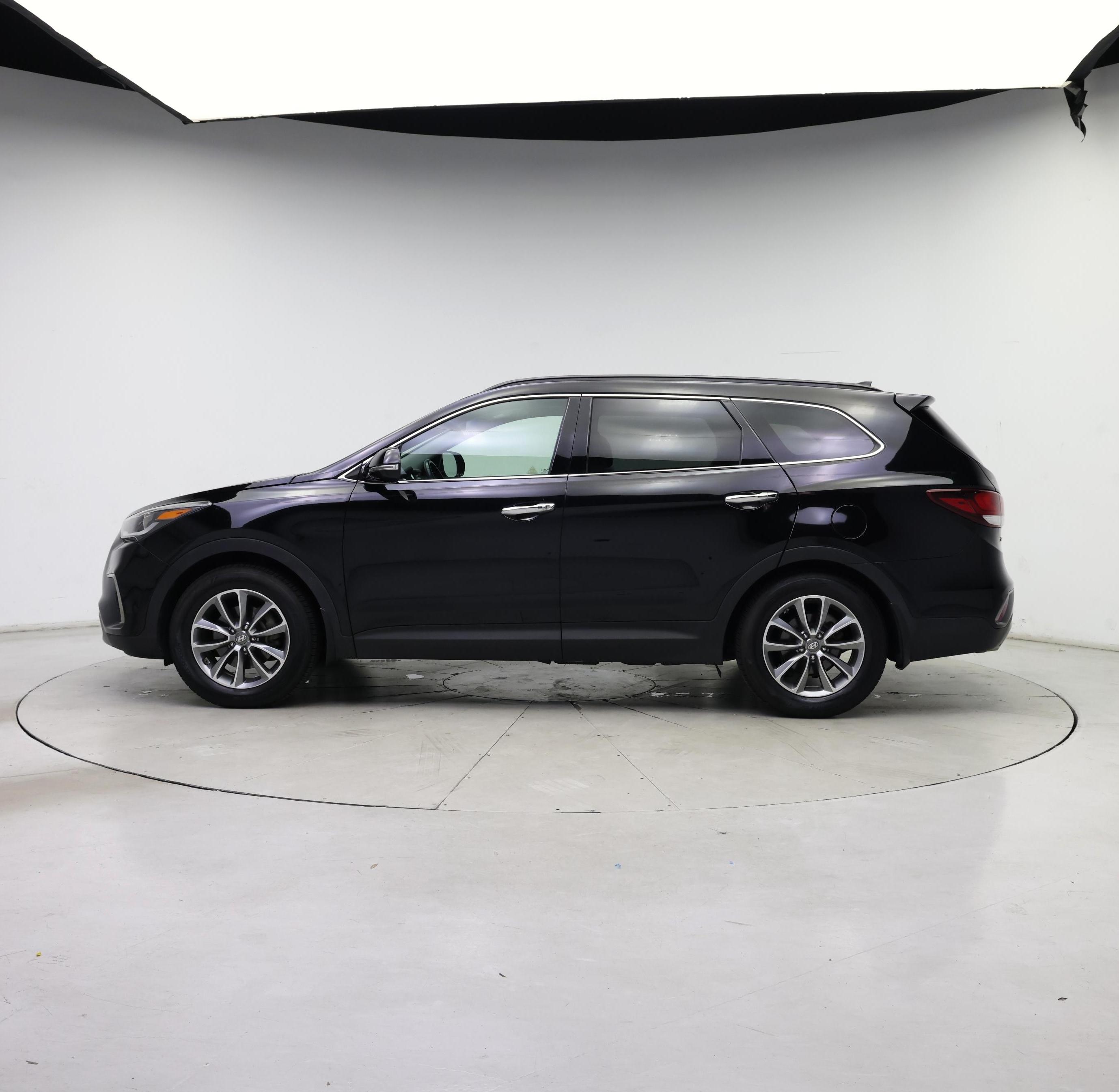Thumbnail: 2017 Hyundai Santa Fe - 3
