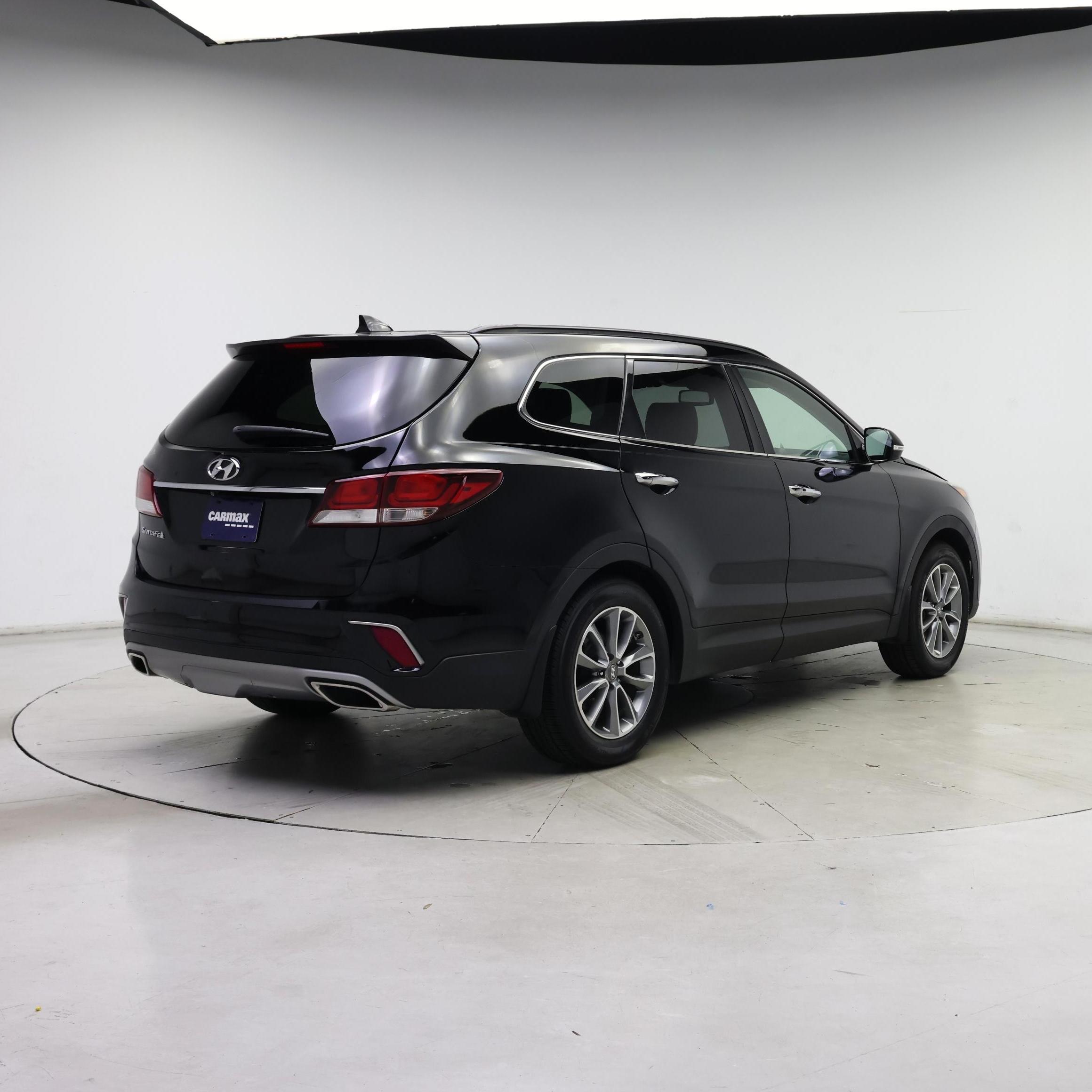 Thumbnail: 2017 Hyundai Santa Fe - 8