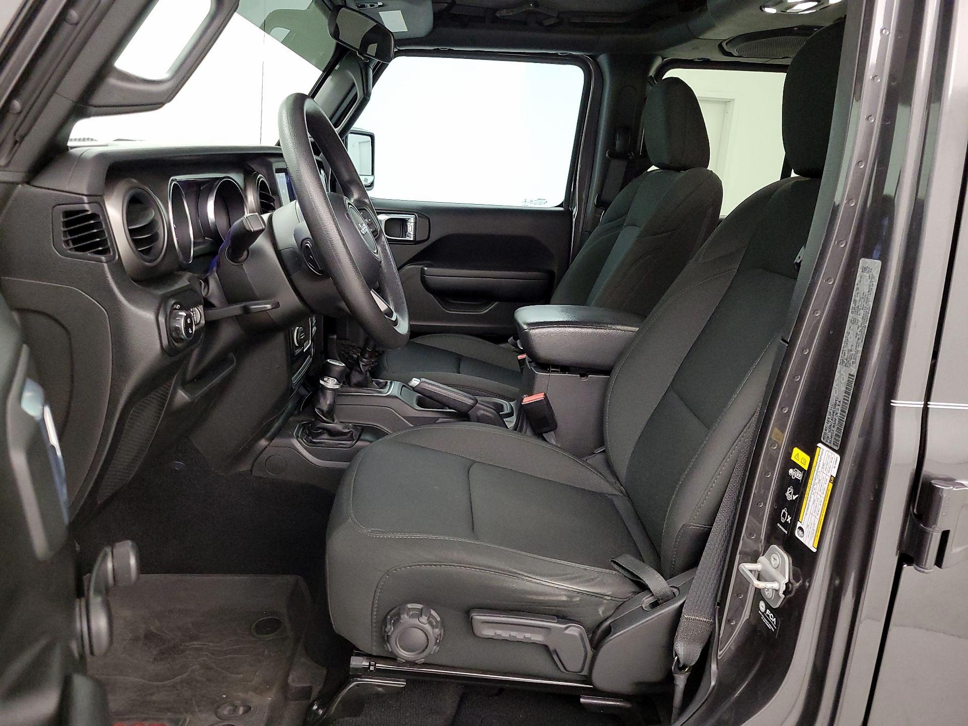 Thumbnail: 2022 Jeep Gladiator - 11