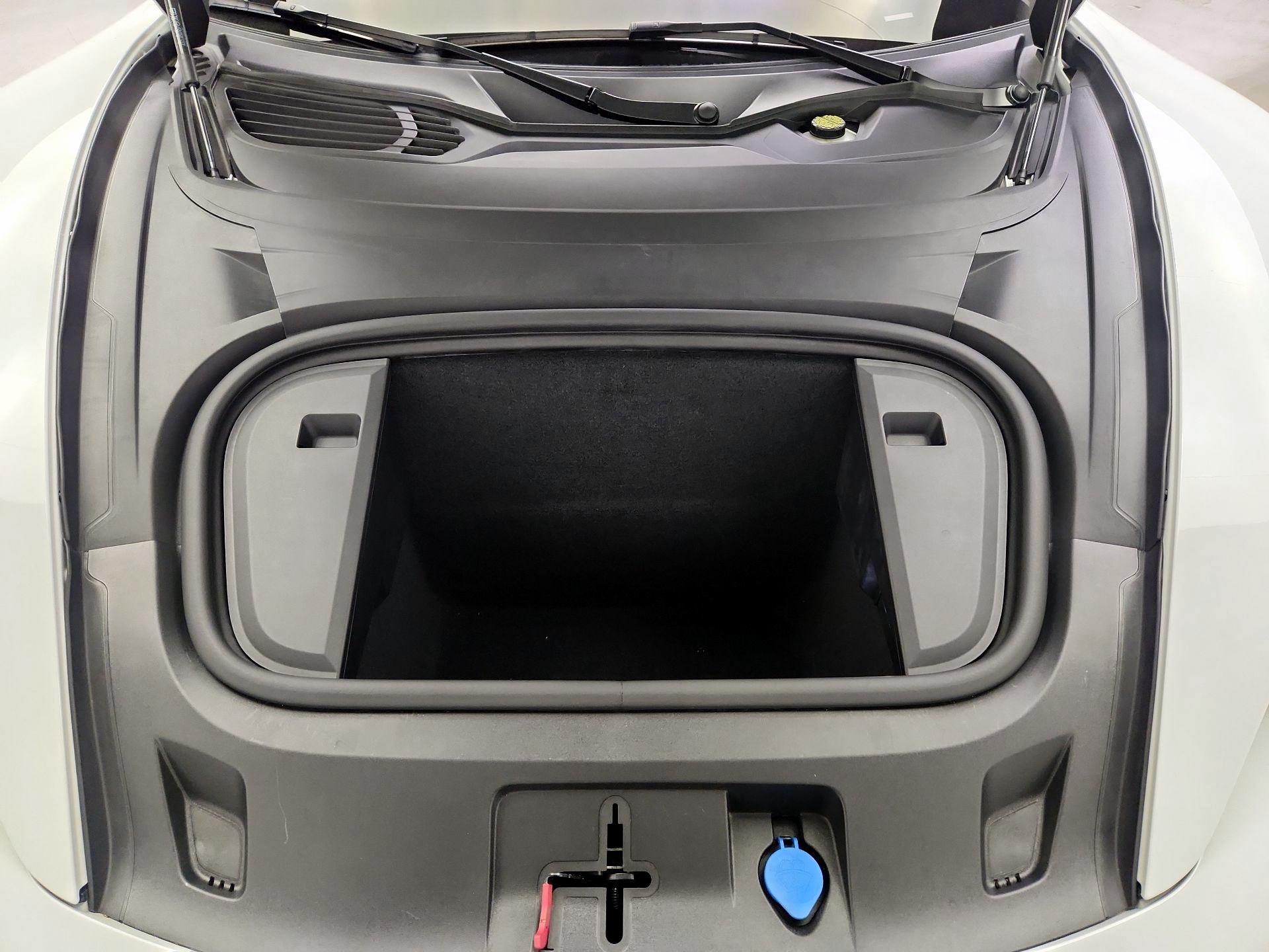 Thumbnail: 2022 Porsche Taycan - 20