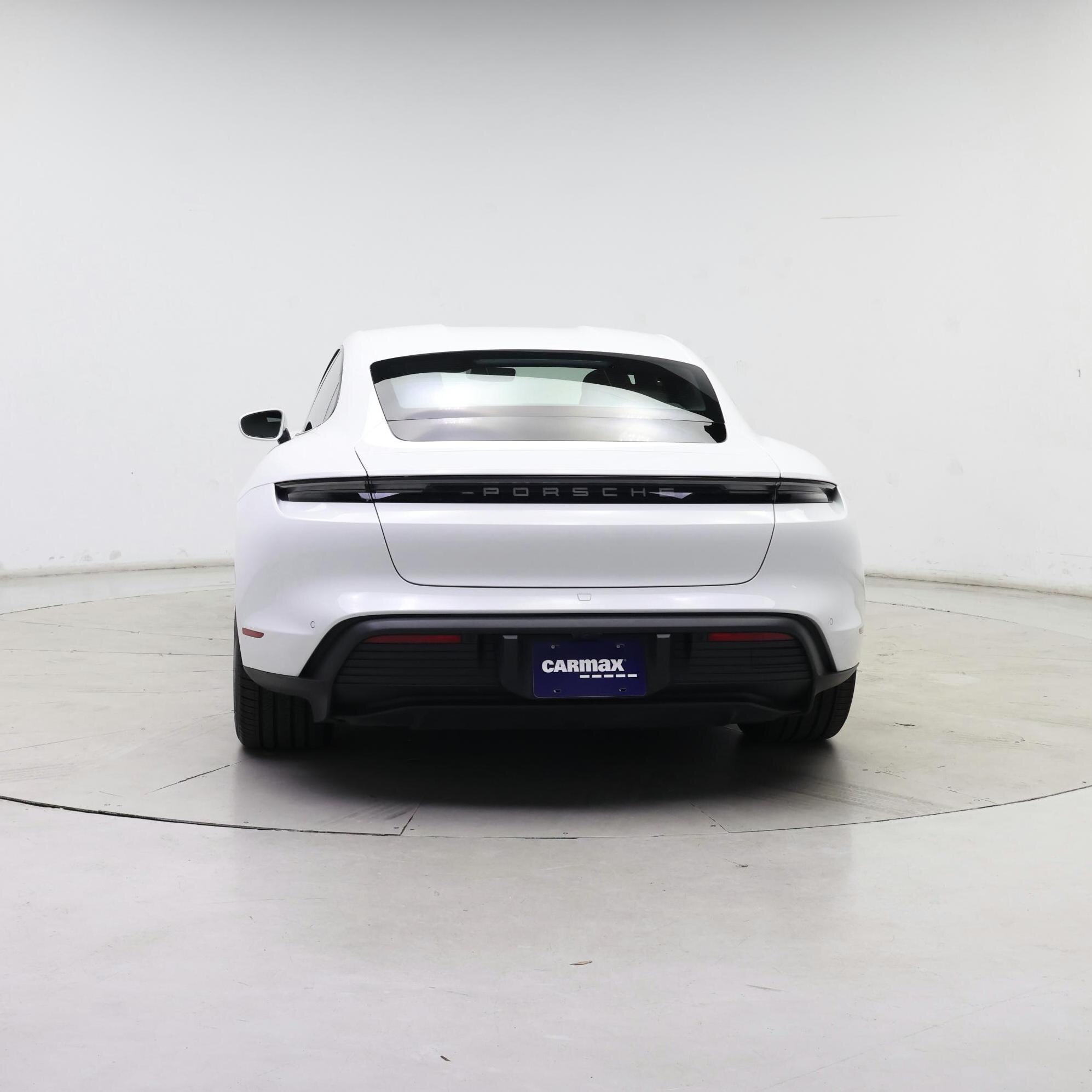 Thumbnail: 2022 Porsche Taycan - 6