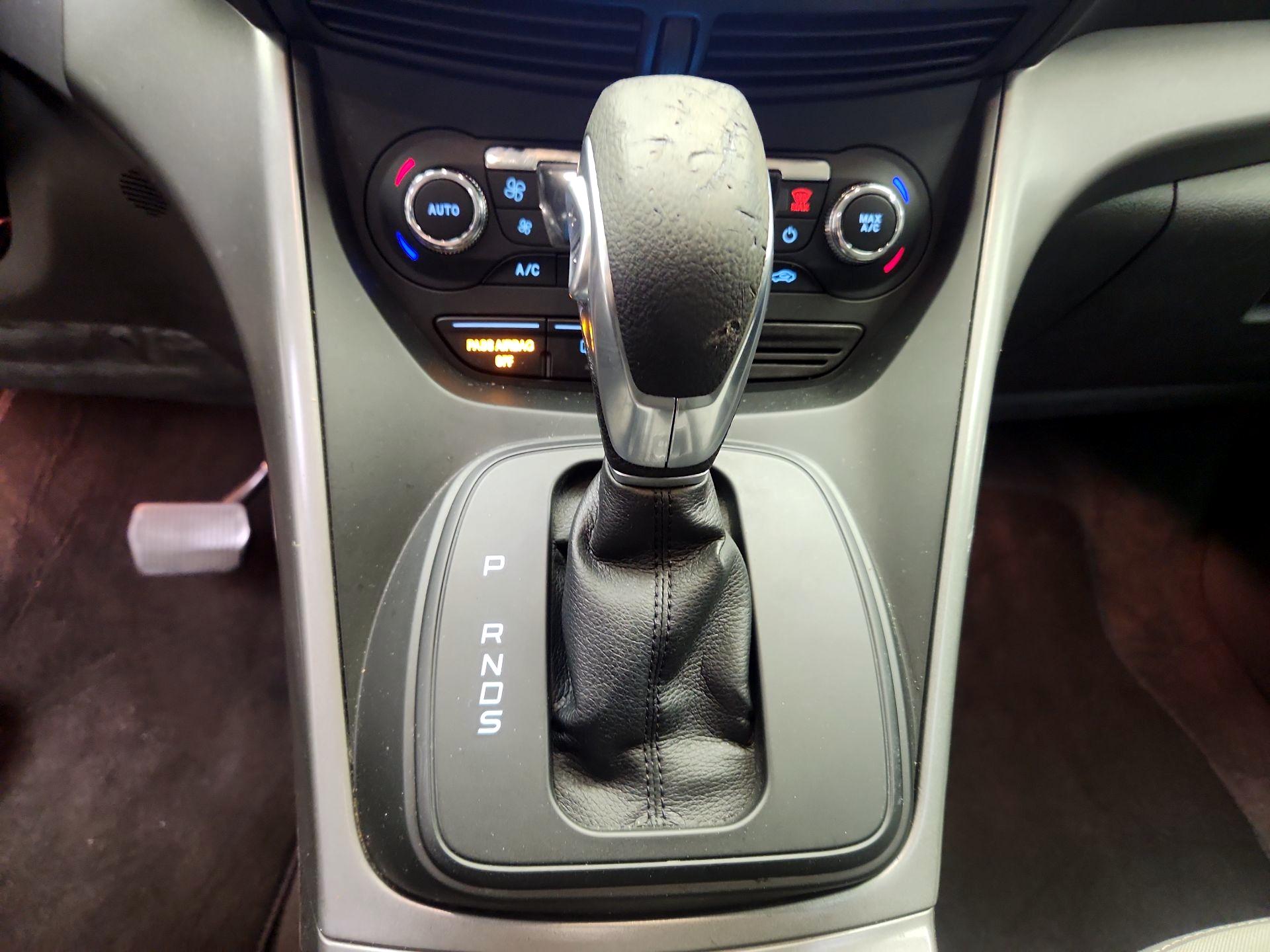 Thumbnail: 2016 Ford Escape - 16