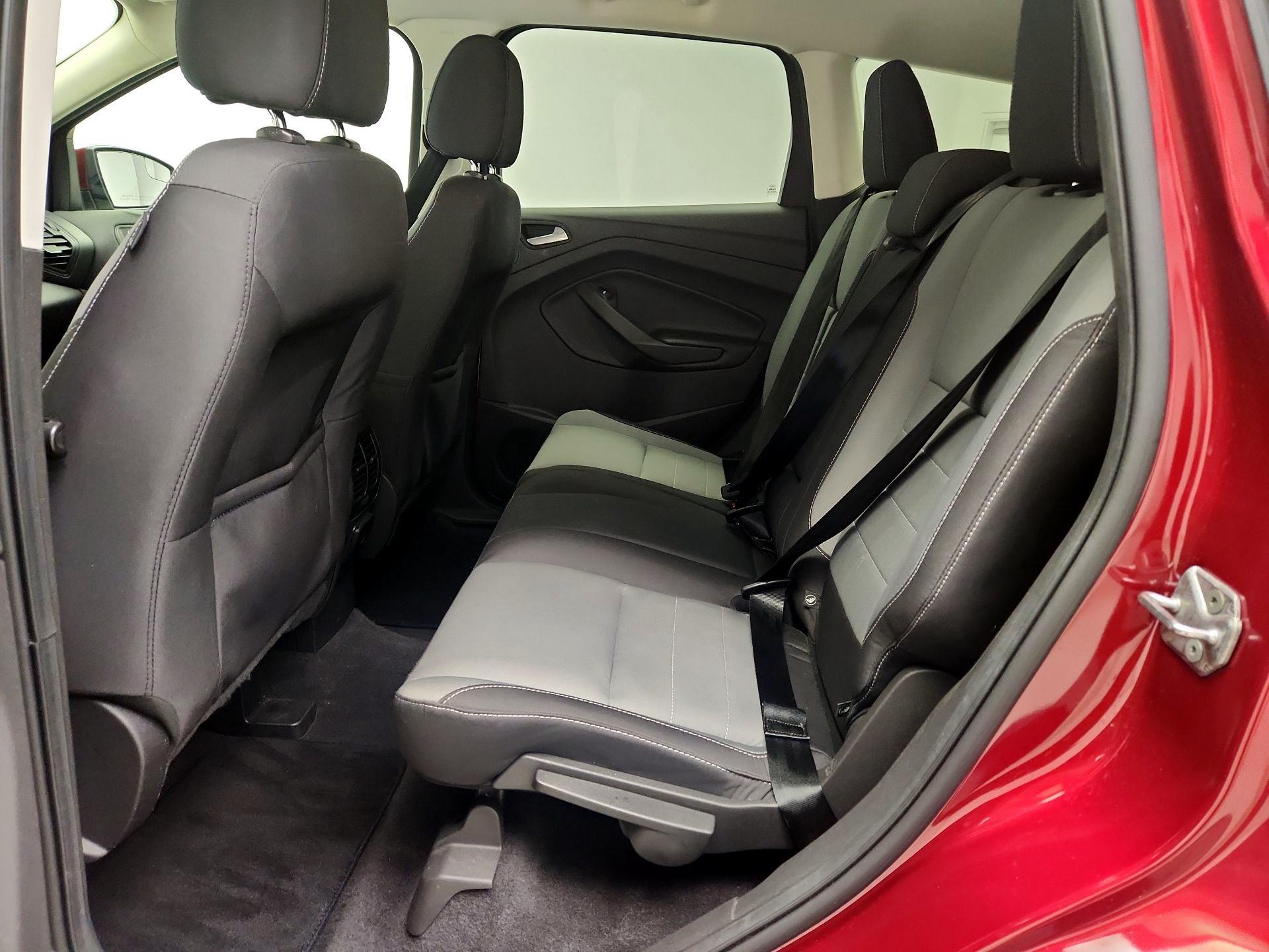Thumbnail: 2016 Ford Escape - 18