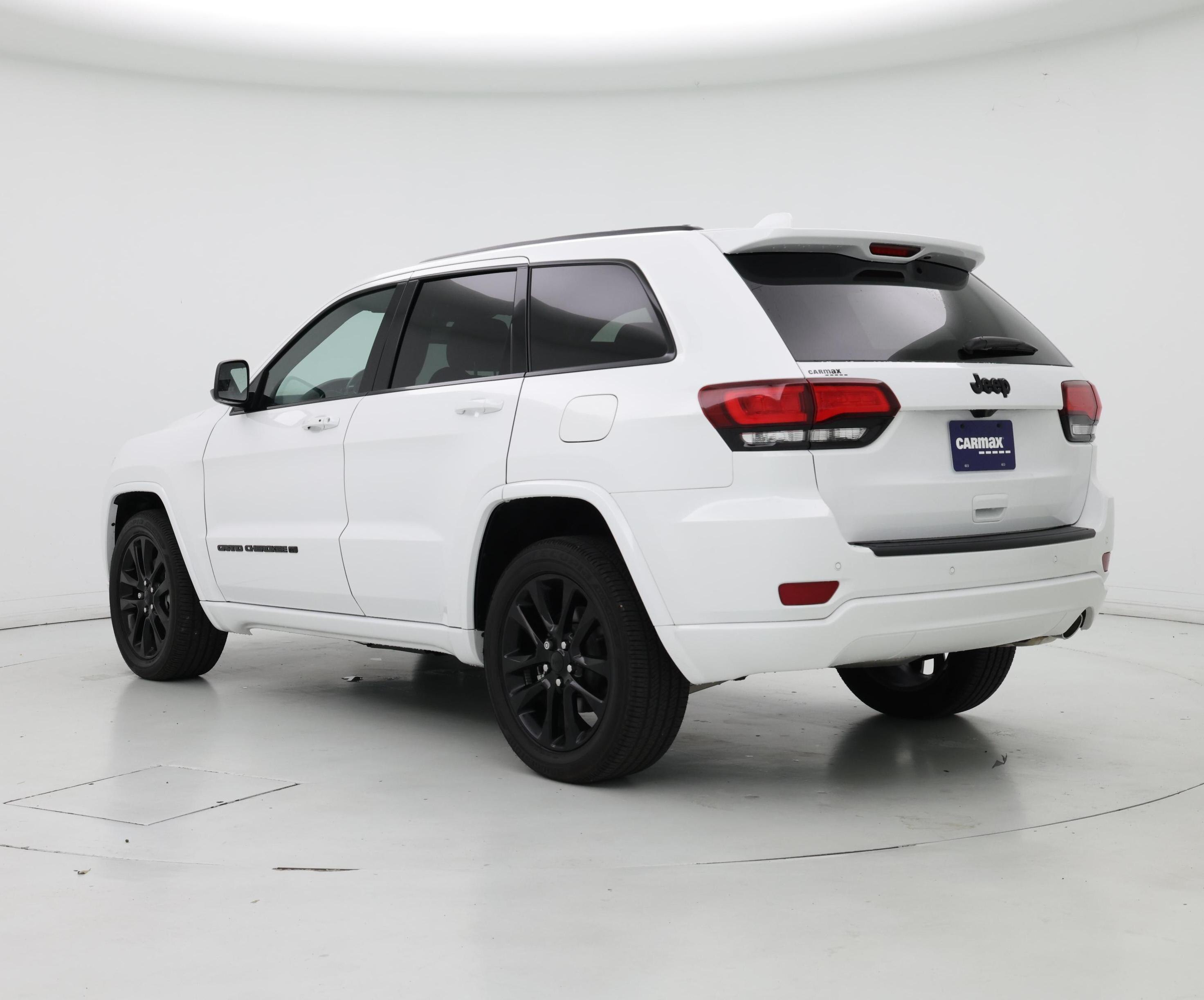 Thumbnail: 2022 Jeep Grand Cherokee - 2