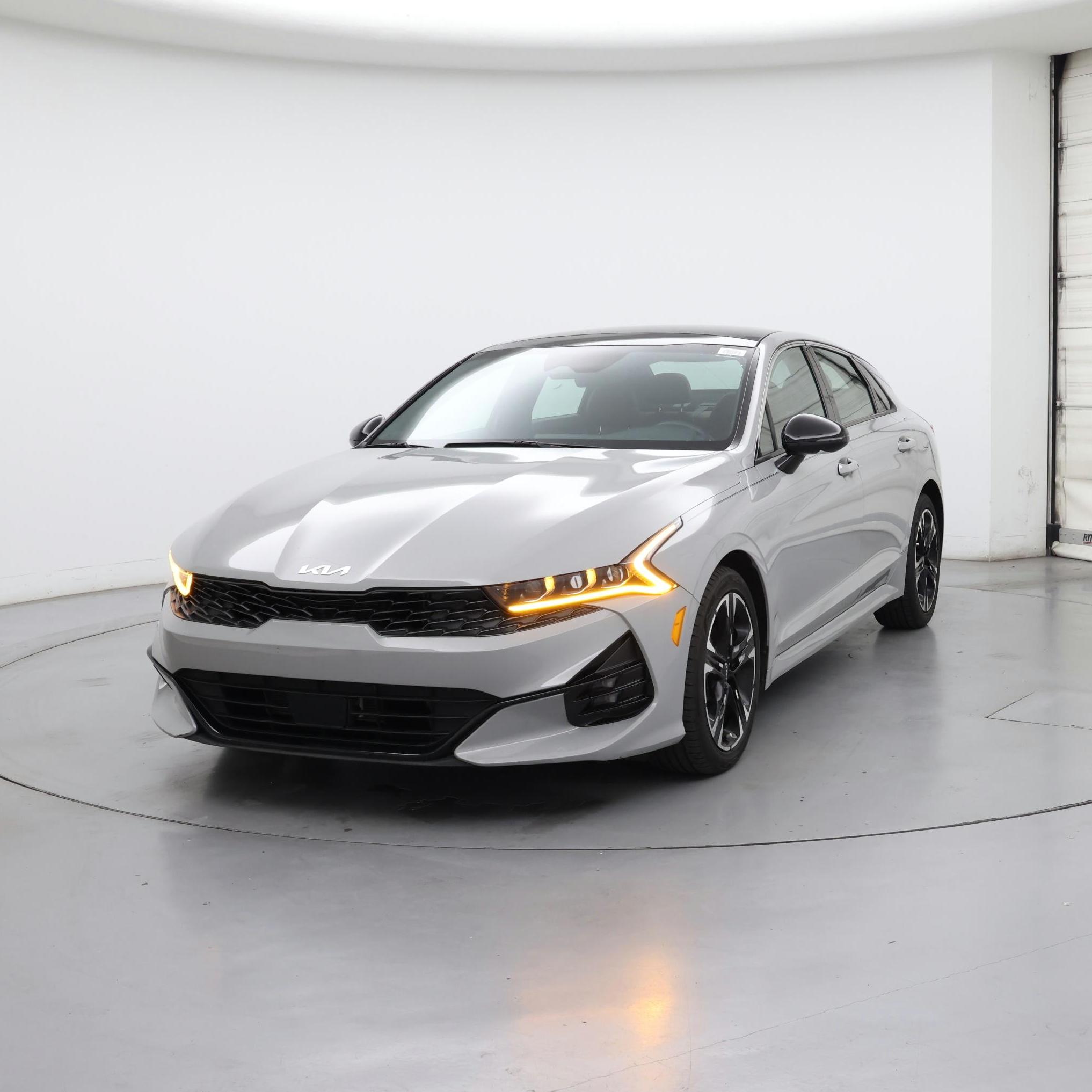 Thumbnail: 2022 Kia K5 - 4