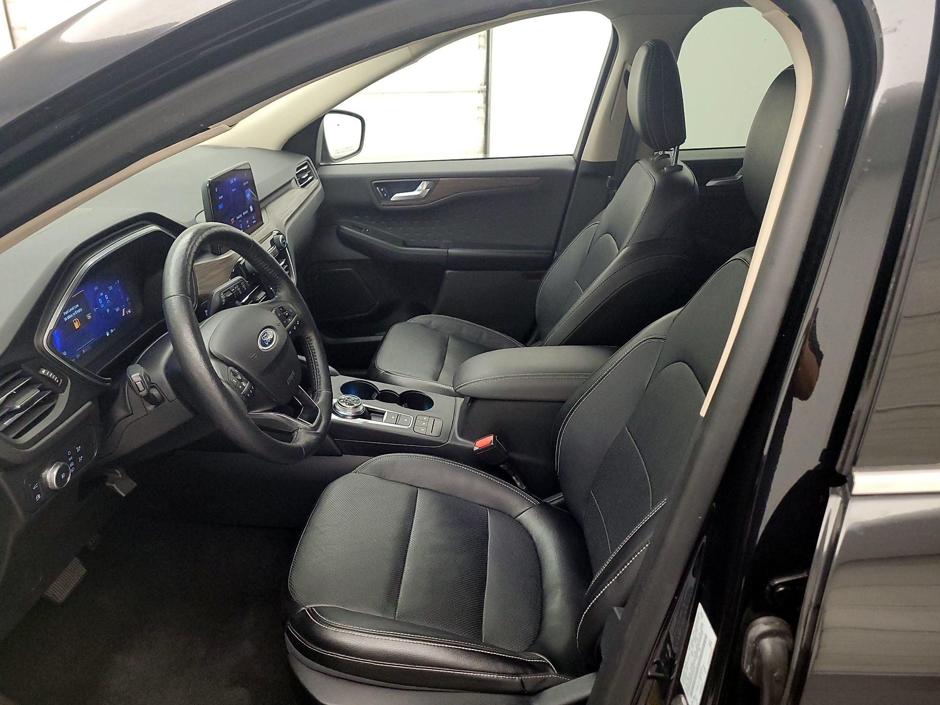 Thumbnail: 2020 Ford Escape - 11