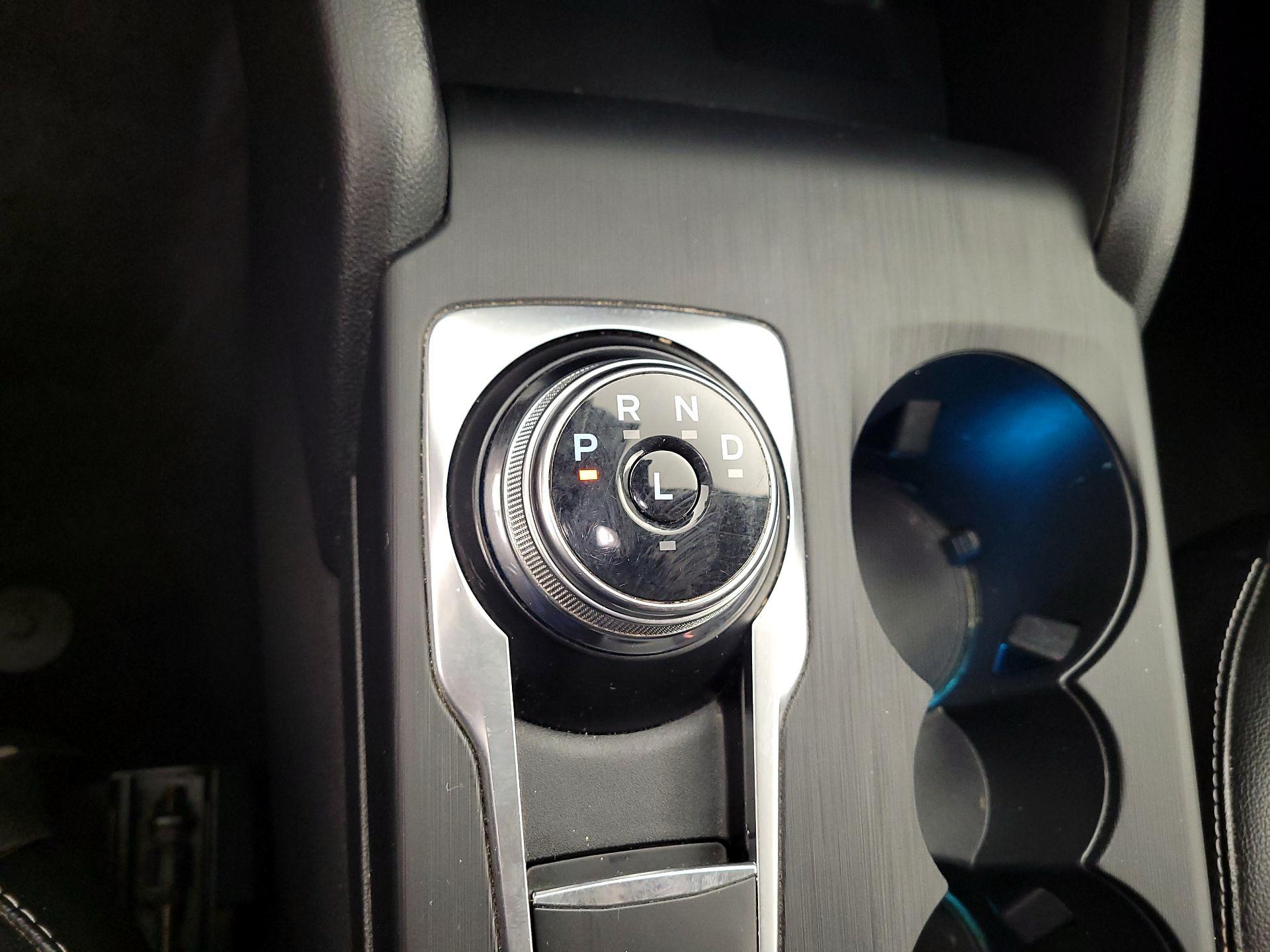 Thumbnail: 2020 Ford Escape - 15