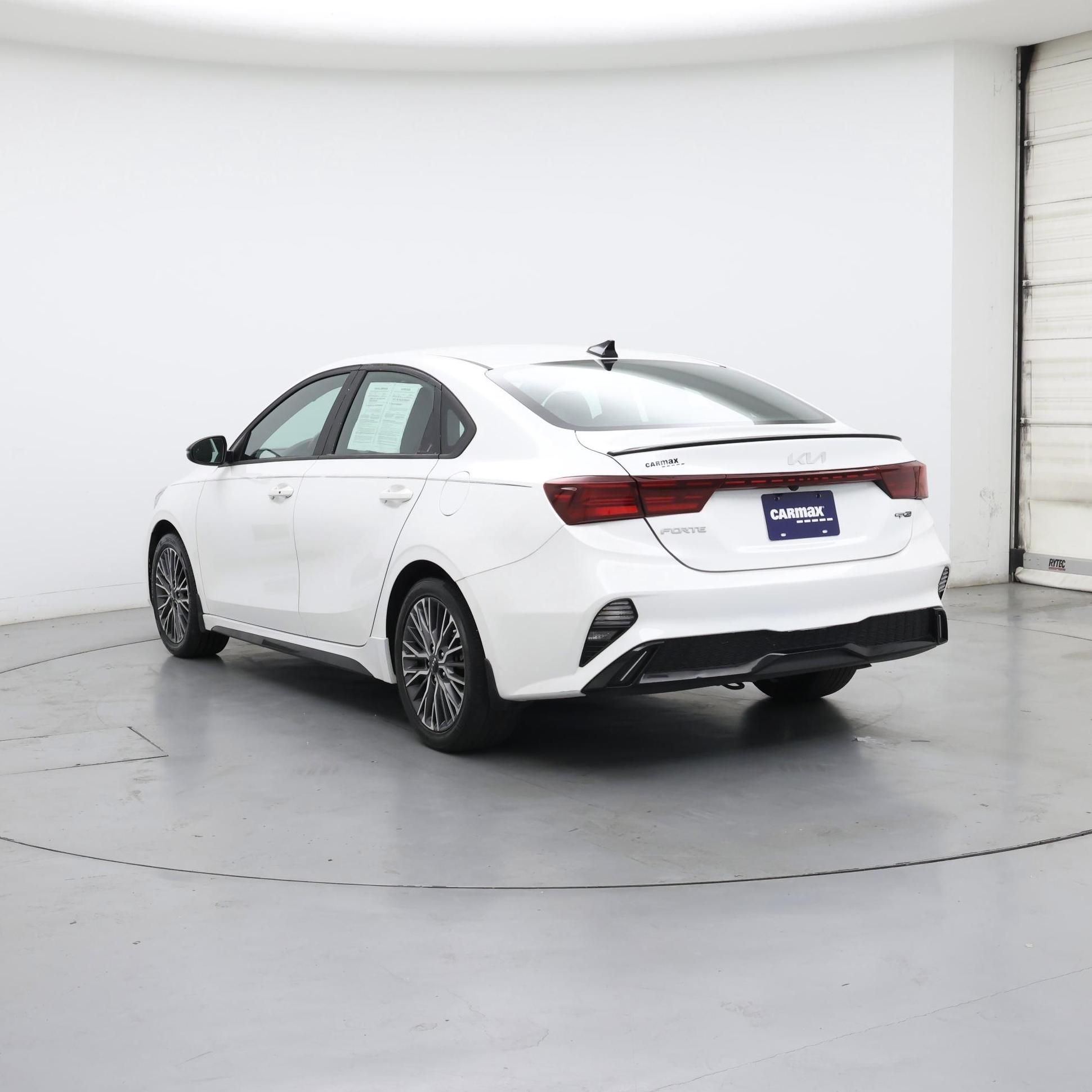 Thumbnail: 2022 Kia Forte - 2