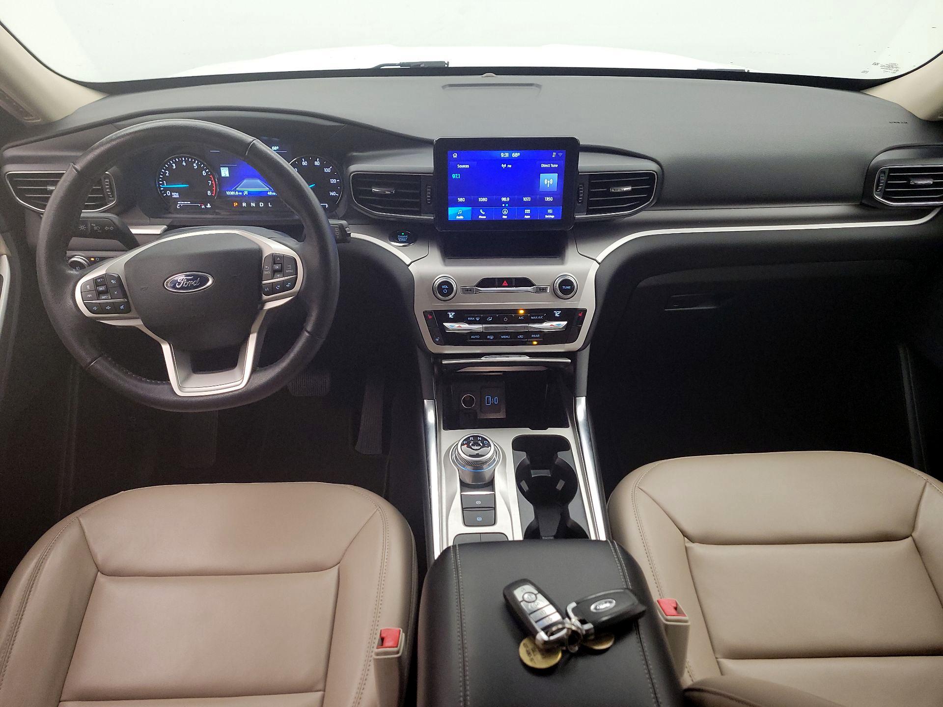Thumbnail: 2021 Ford Explorer - 9
