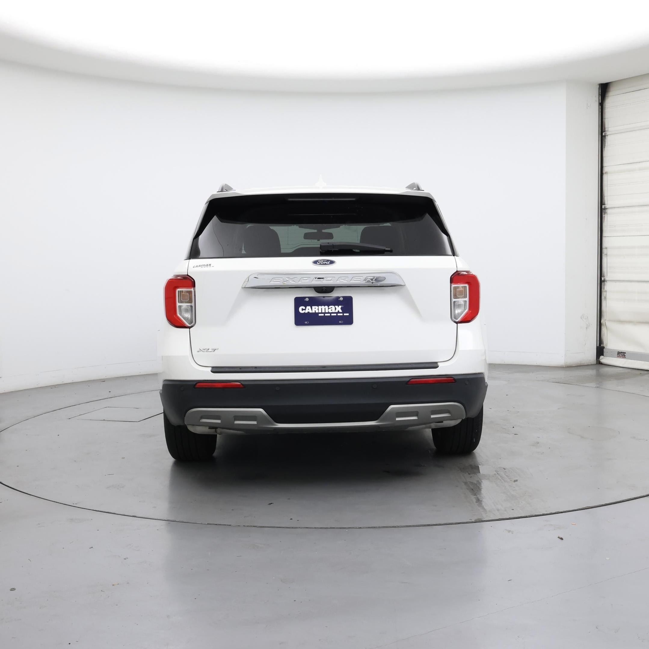 Thumbnail: 2021 Ford Explorer - 6