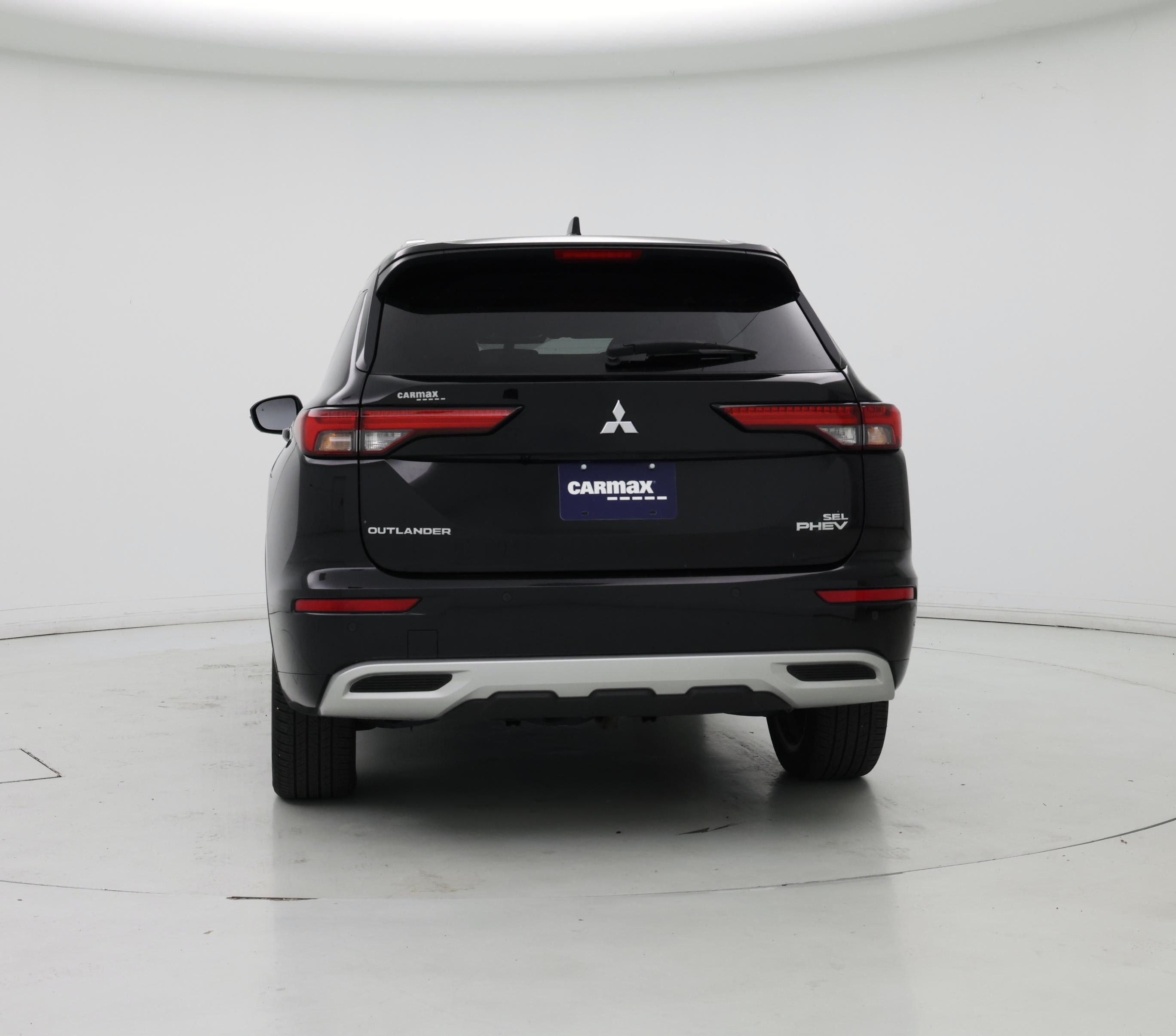 Thumbnail: 2023 Mitsubishi Outlander - 6