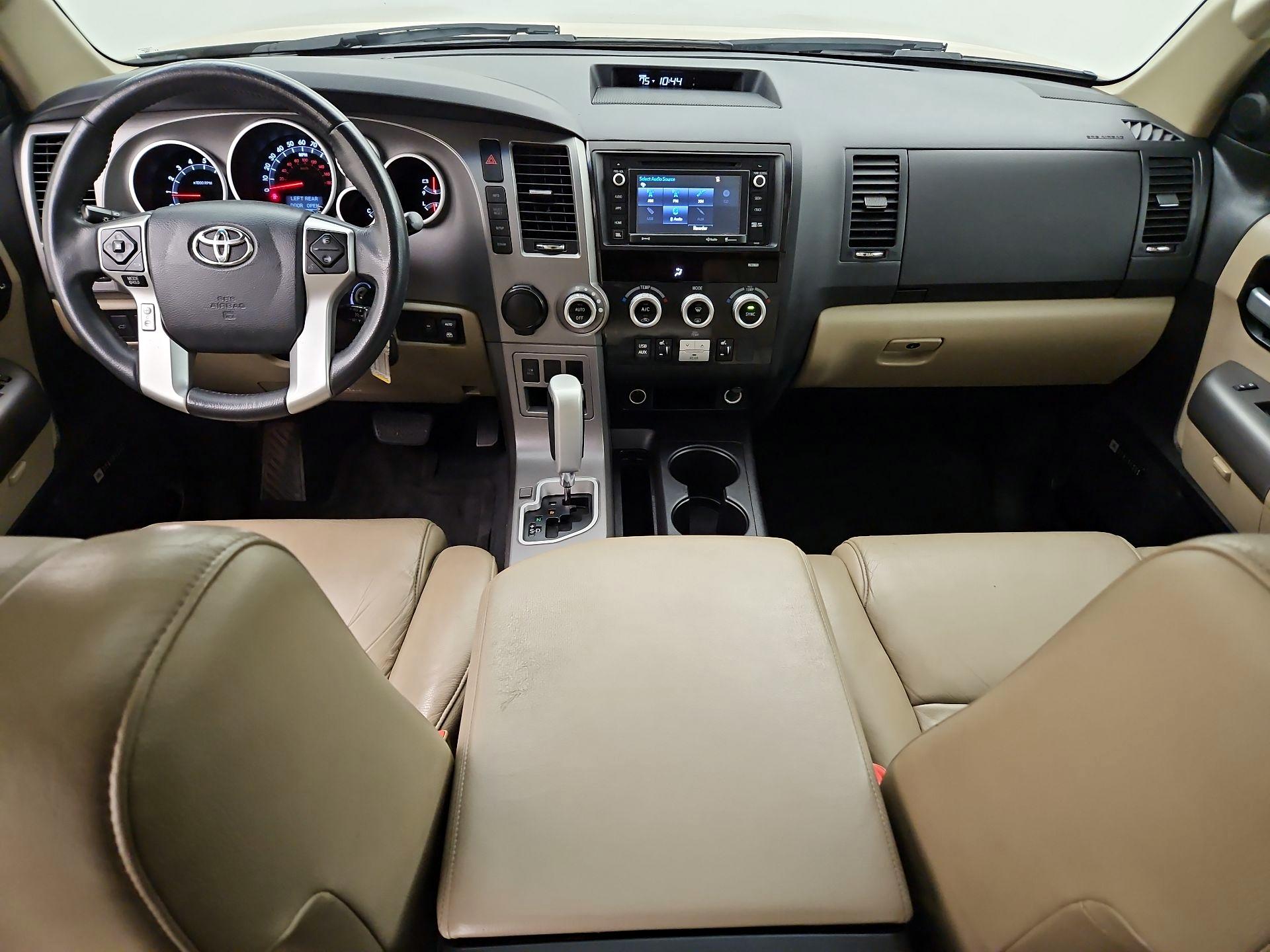 Thumbnail: 2016 Toyota Sequoia - 9