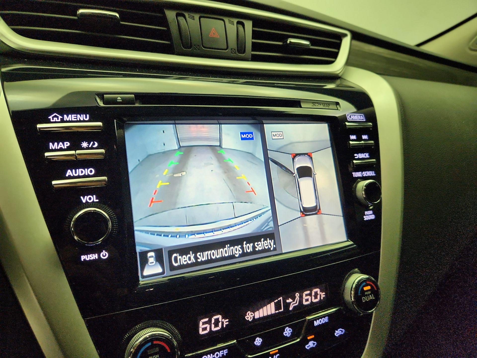 Thumbnail: 2016 Nissan Murano - 15