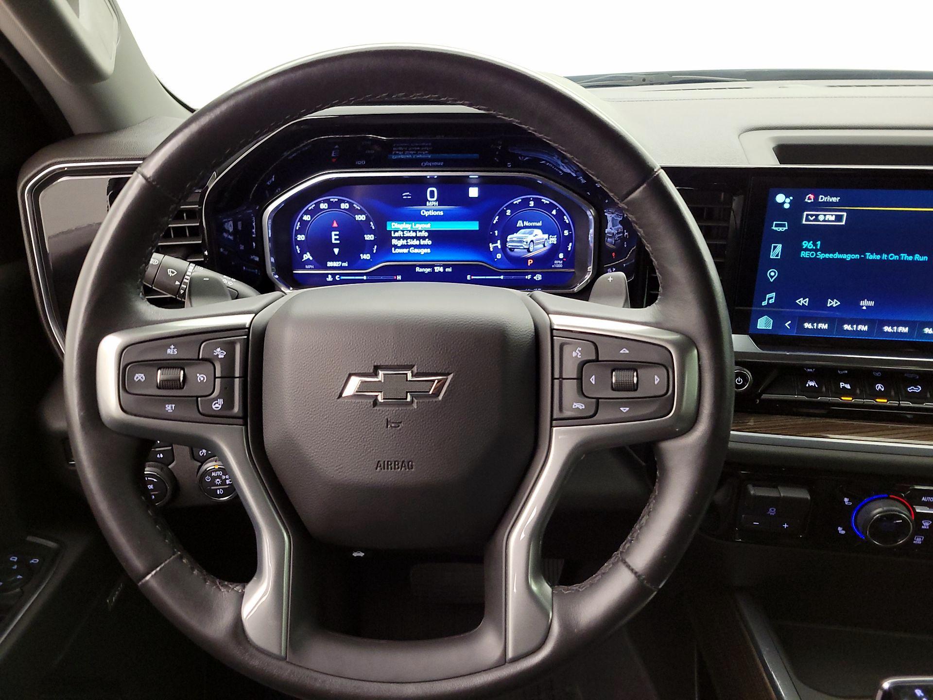 Thumbnail: 2022 Chevrolet Silverado 1500 - 10