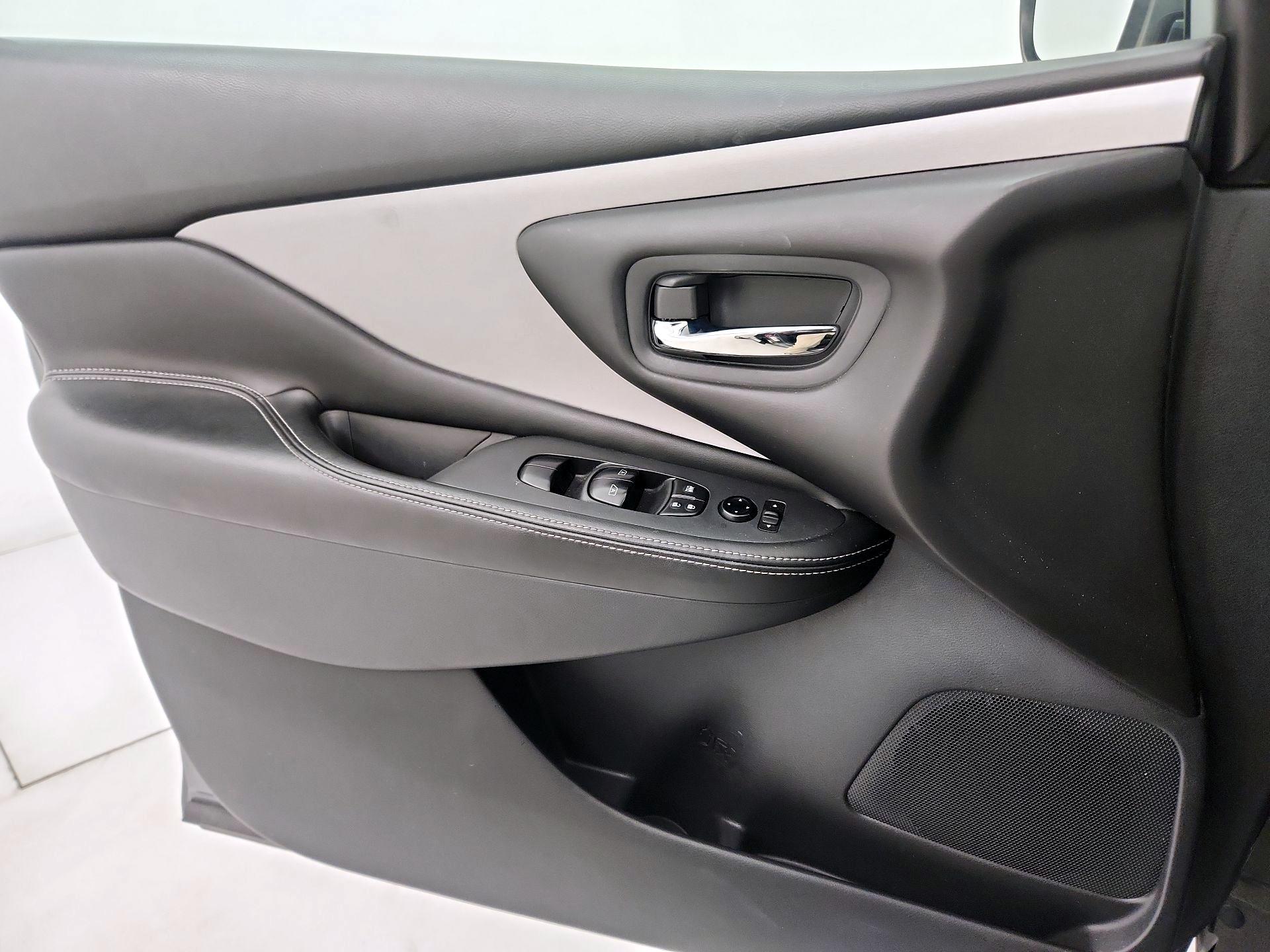 Thumbnail: 2020 Nissan Murano - 12