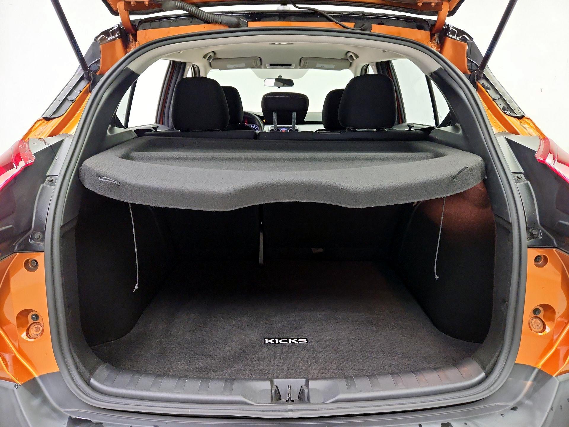 Thumbnail: 2019 Nissan Kicks - 20