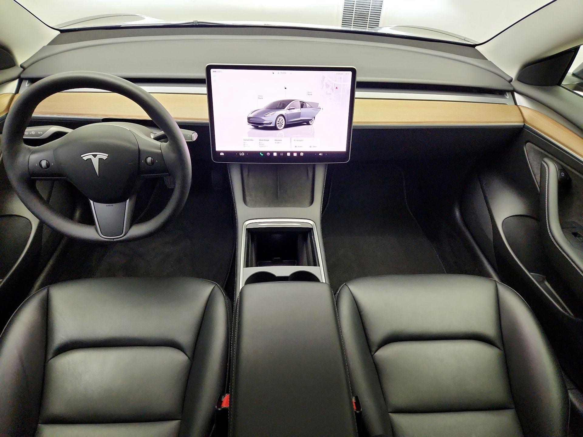Thumbnail: 2022 Tesla Model 3 - 9