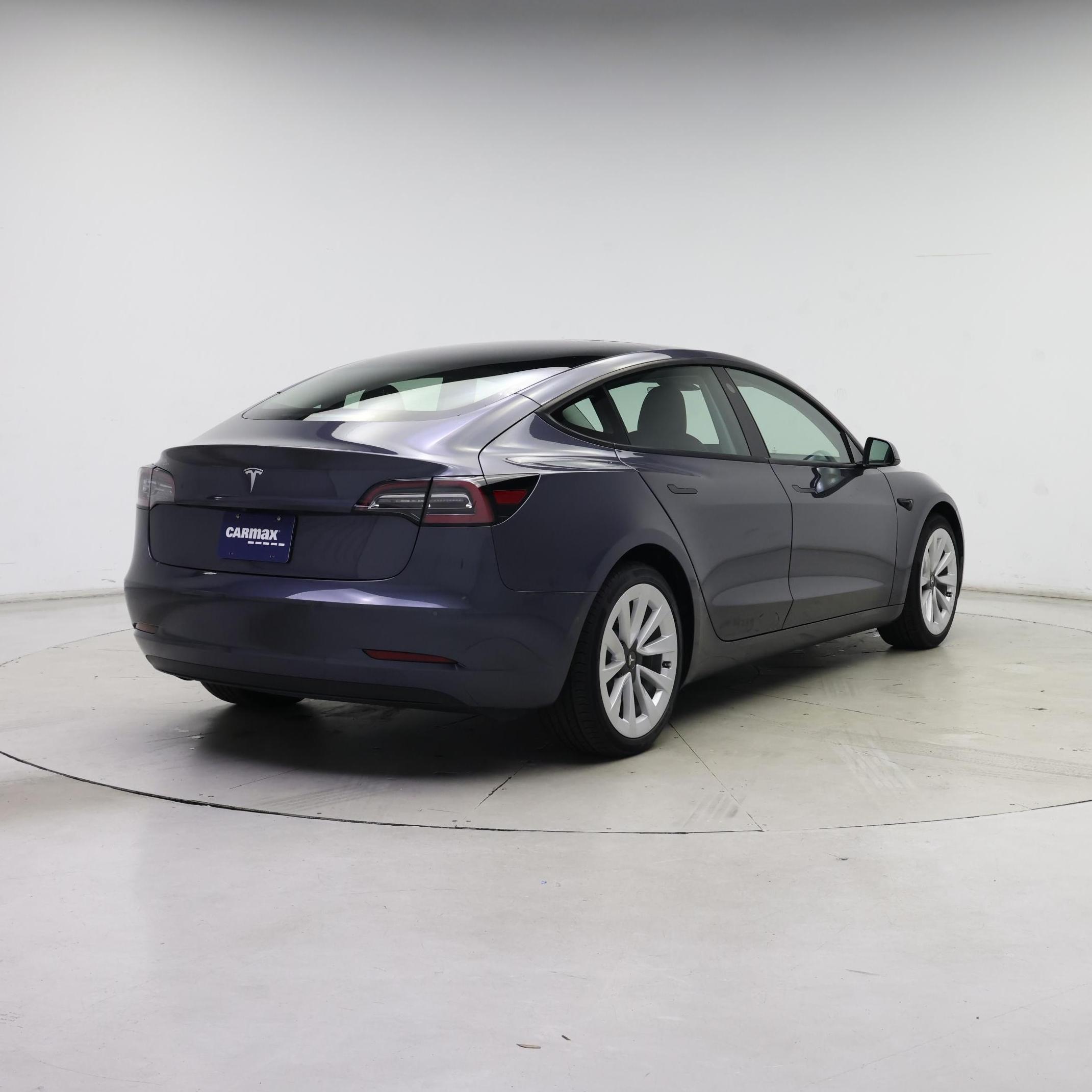 Thumbnail: 2022 Tesla Model 3 - 8