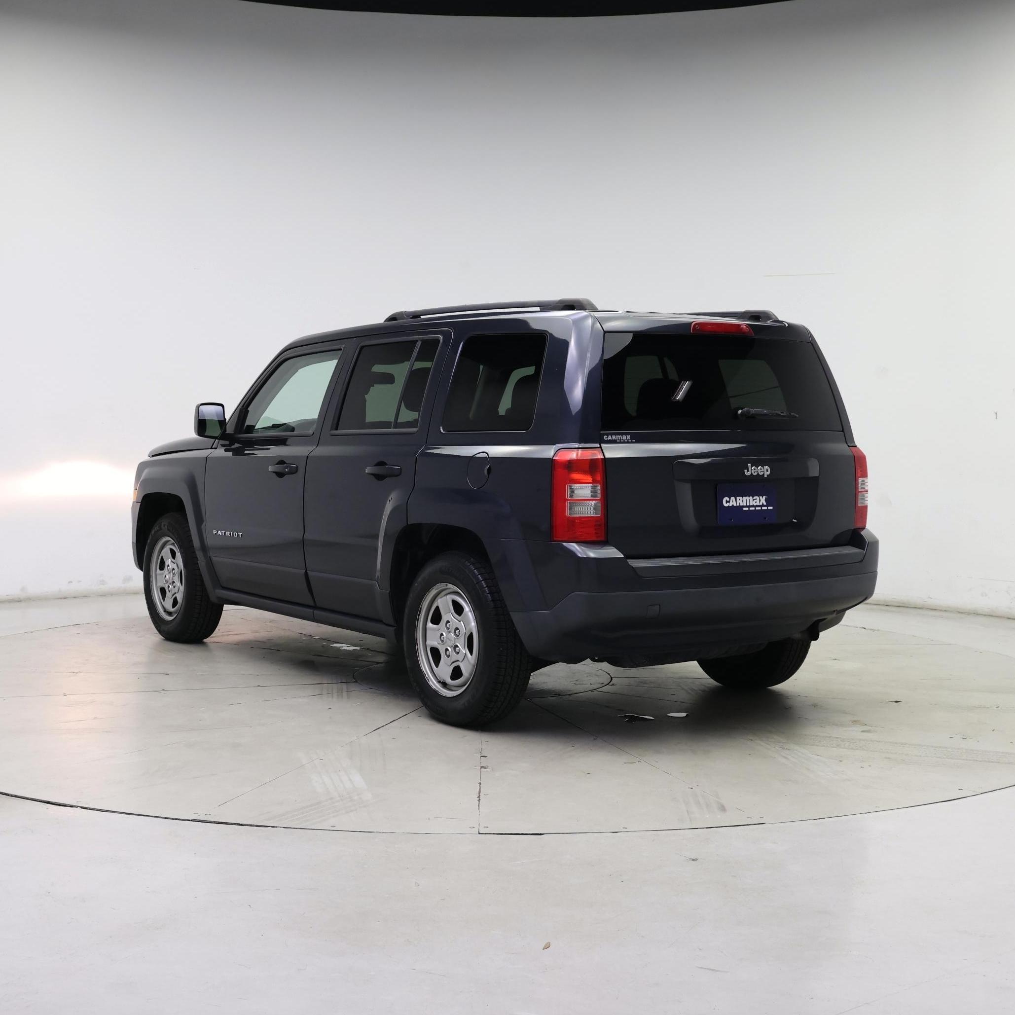 Thumbnail: 2014 Jeep Patriot - 2