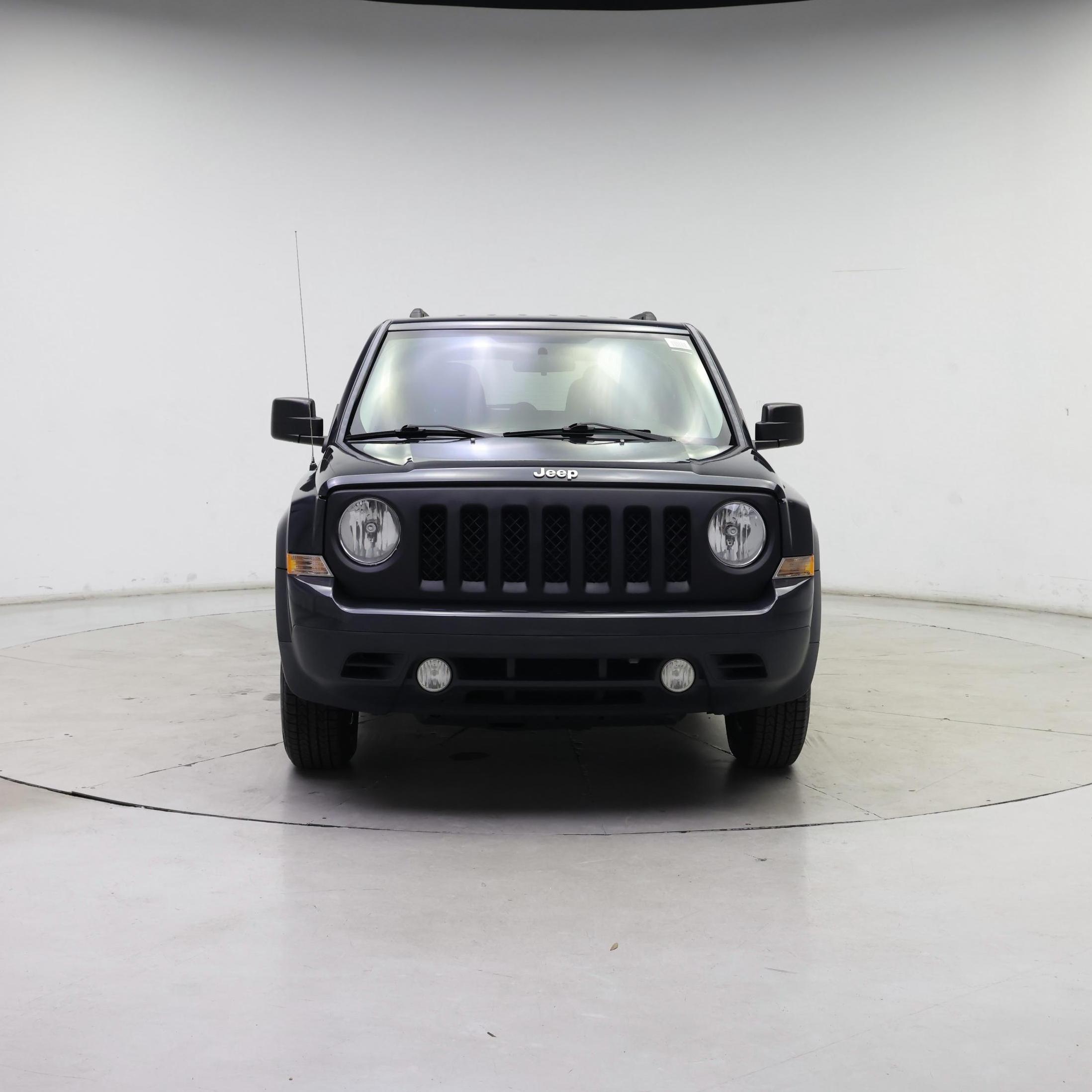 Thumbnail: 2014 Jeep Patriot - 5