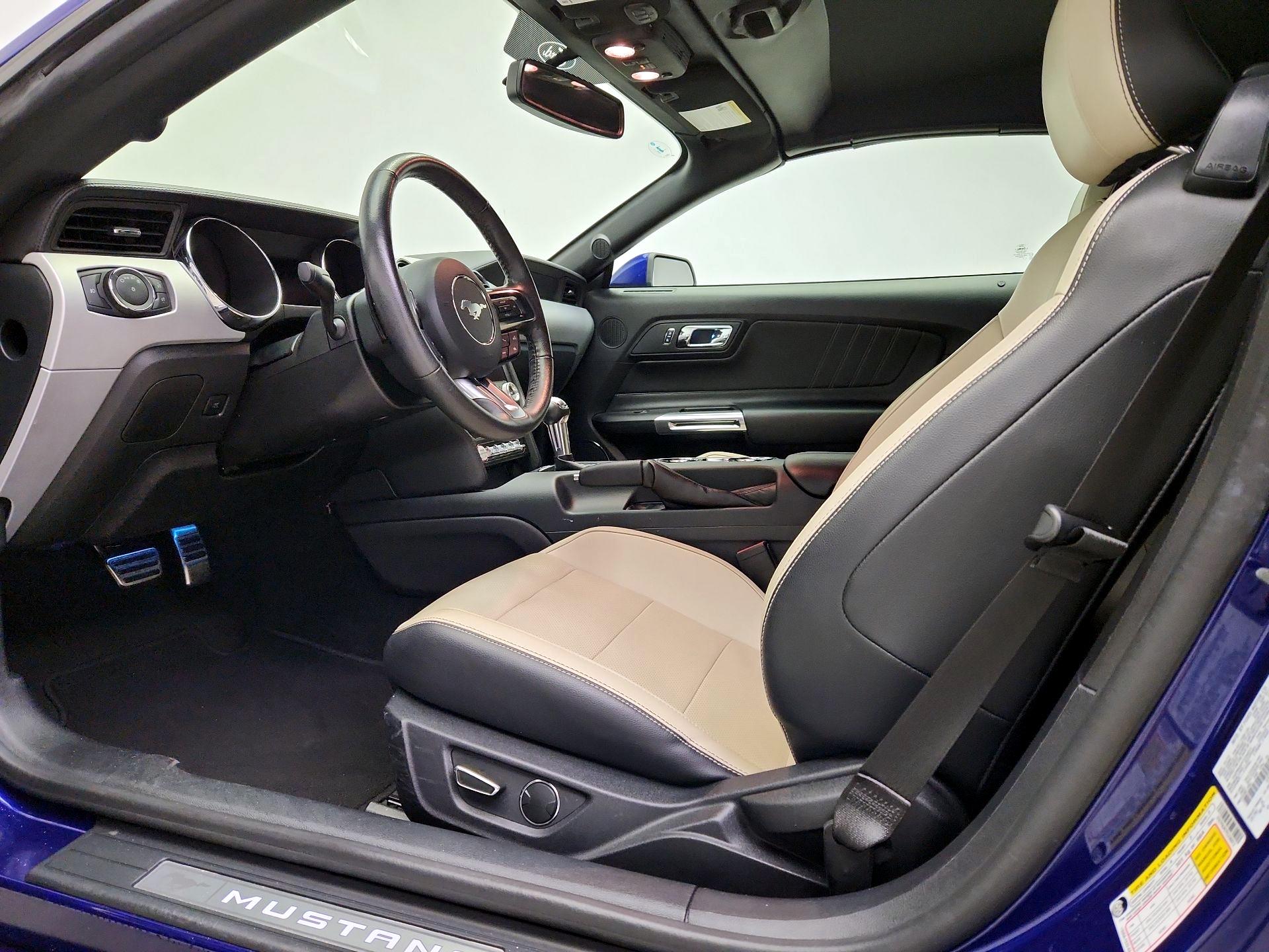 Thumbnail: 2015 Ford Mustang - 11