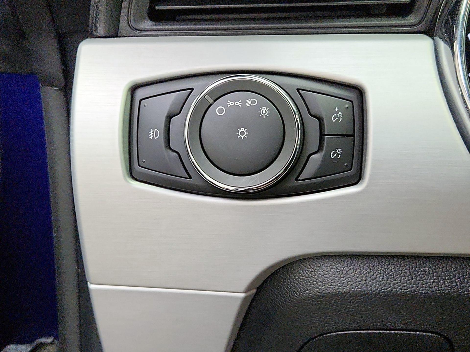 Thumbnail: 2015 Ford Mustang - 13