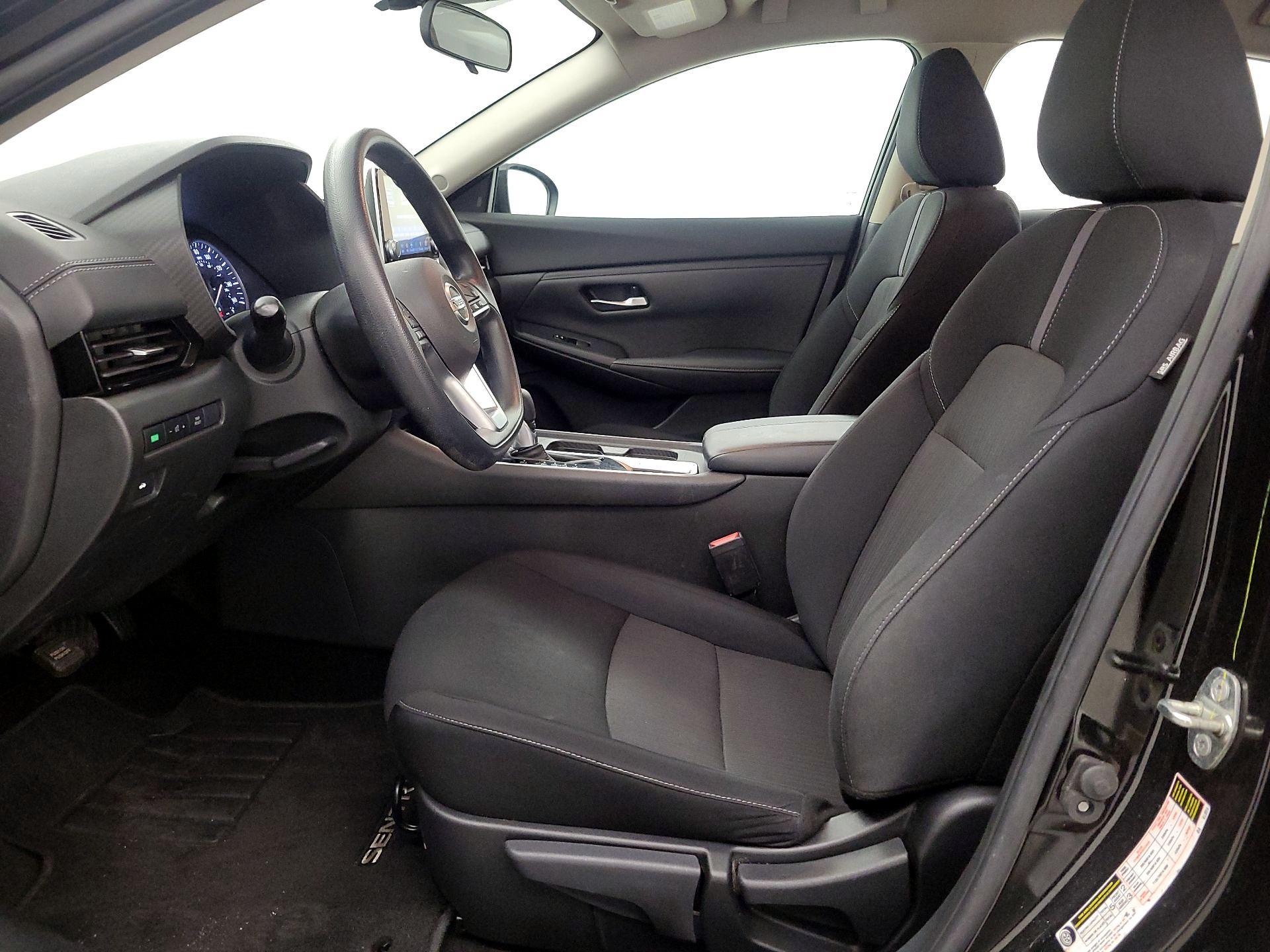 Thumbnail: 2023 Nissan Sentra - 11
