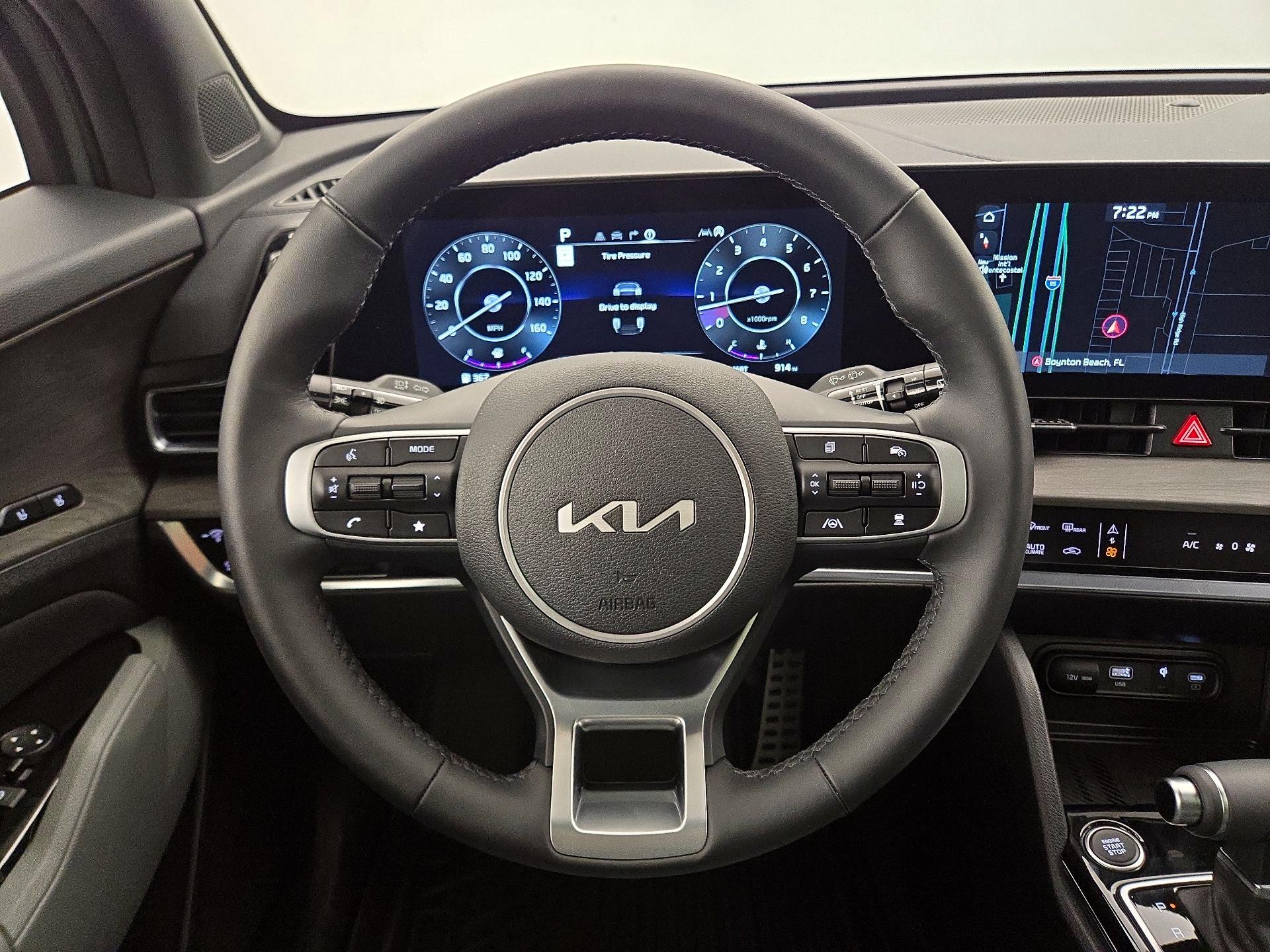 Thumbnail: 2025 Kia Sportage - 10